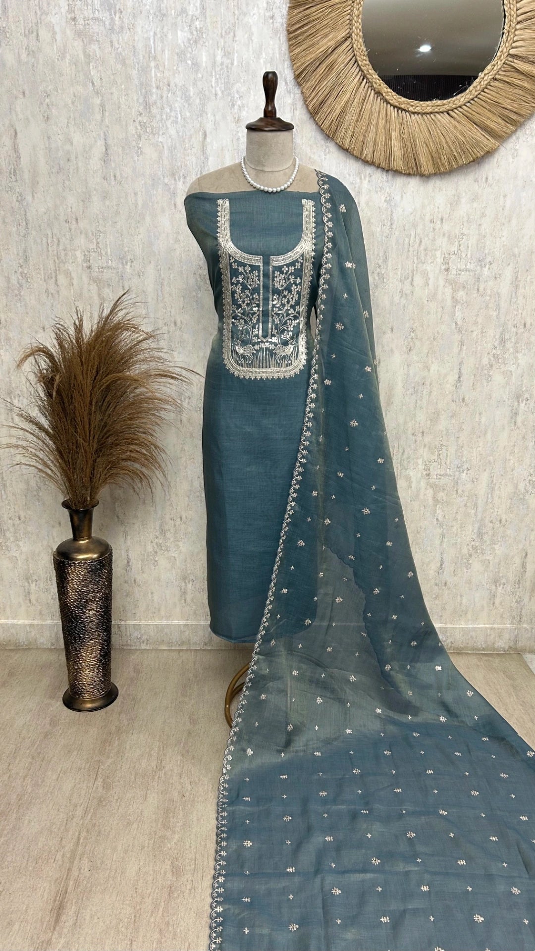 Tissue Linen Unstitched Suit Set With Pitta Work