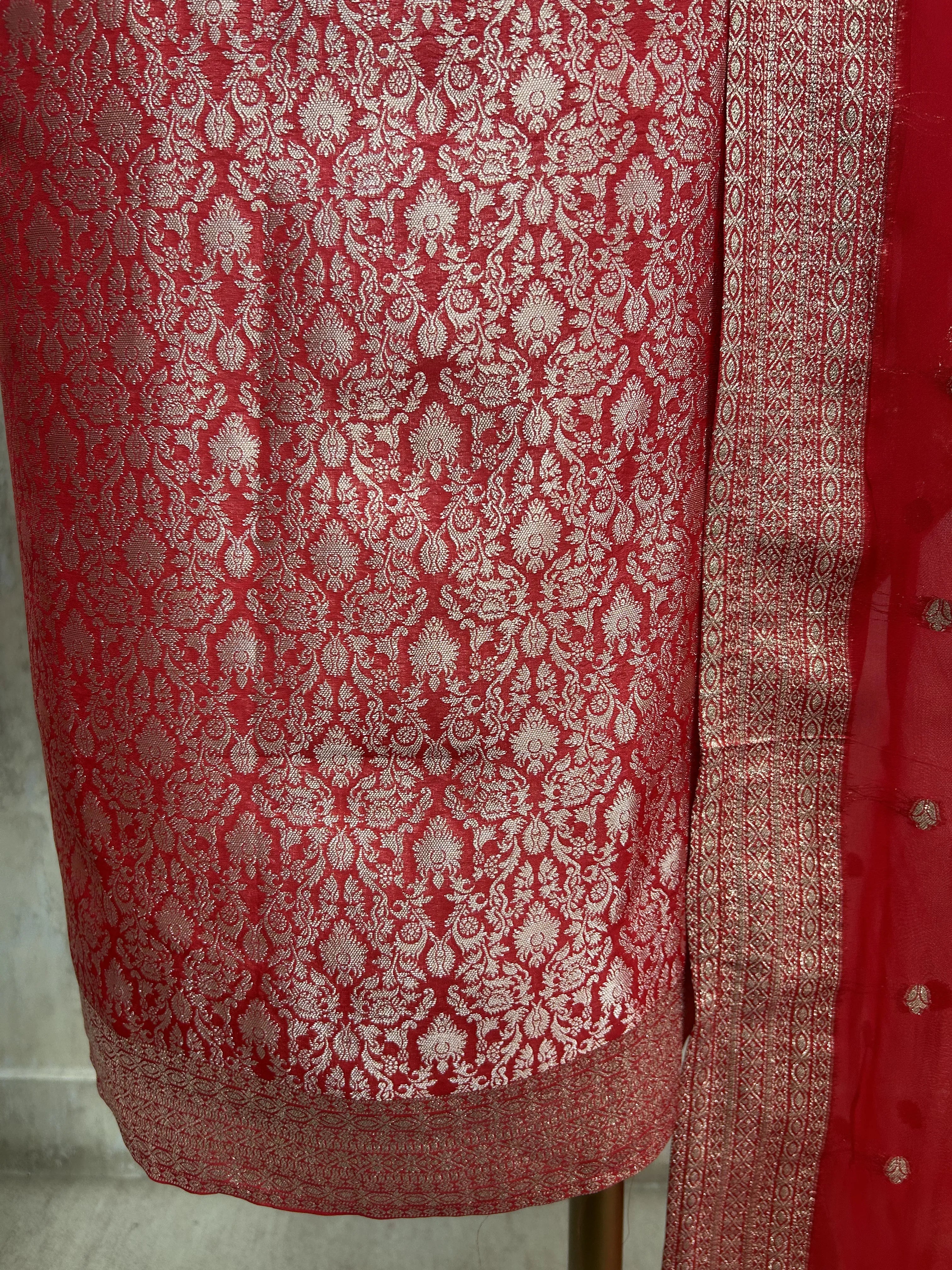 Festive Grace Unstiched Suit
