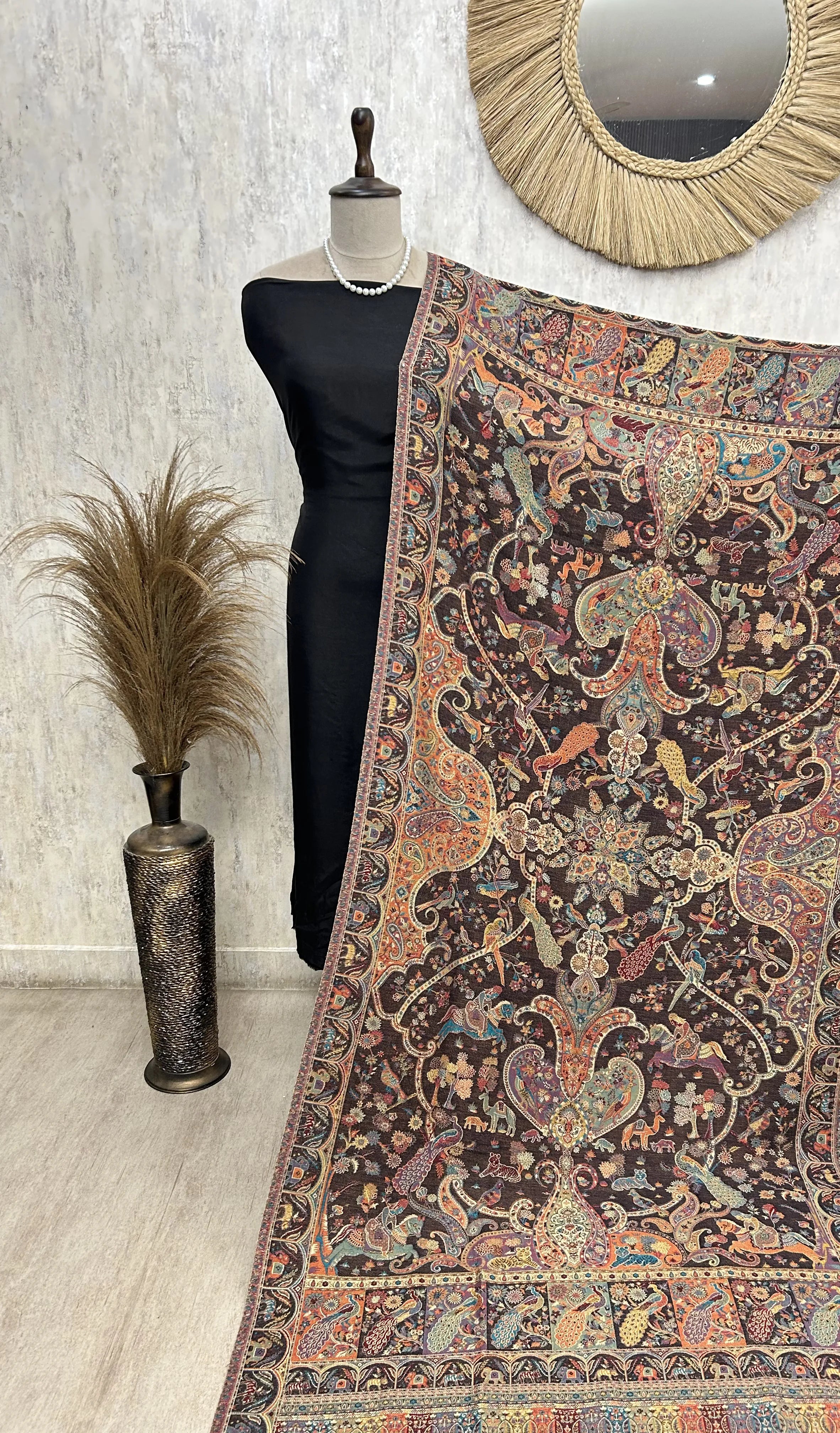 Reversible Semi Pashmina Unisex Shawls With Curated Box Packaging