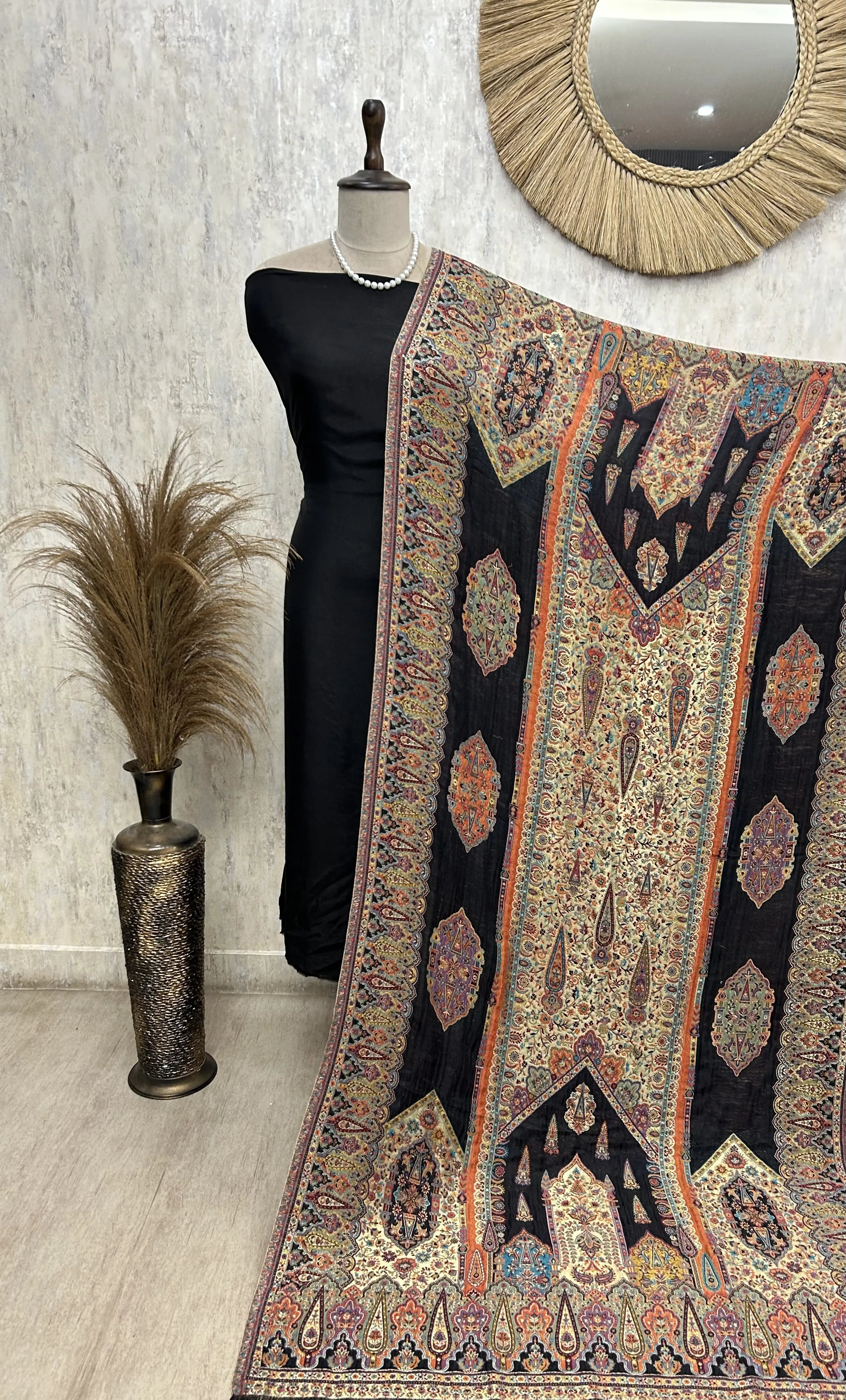 Reversible Semi Pashmina Unisex Shawls With Curated Box Packaging