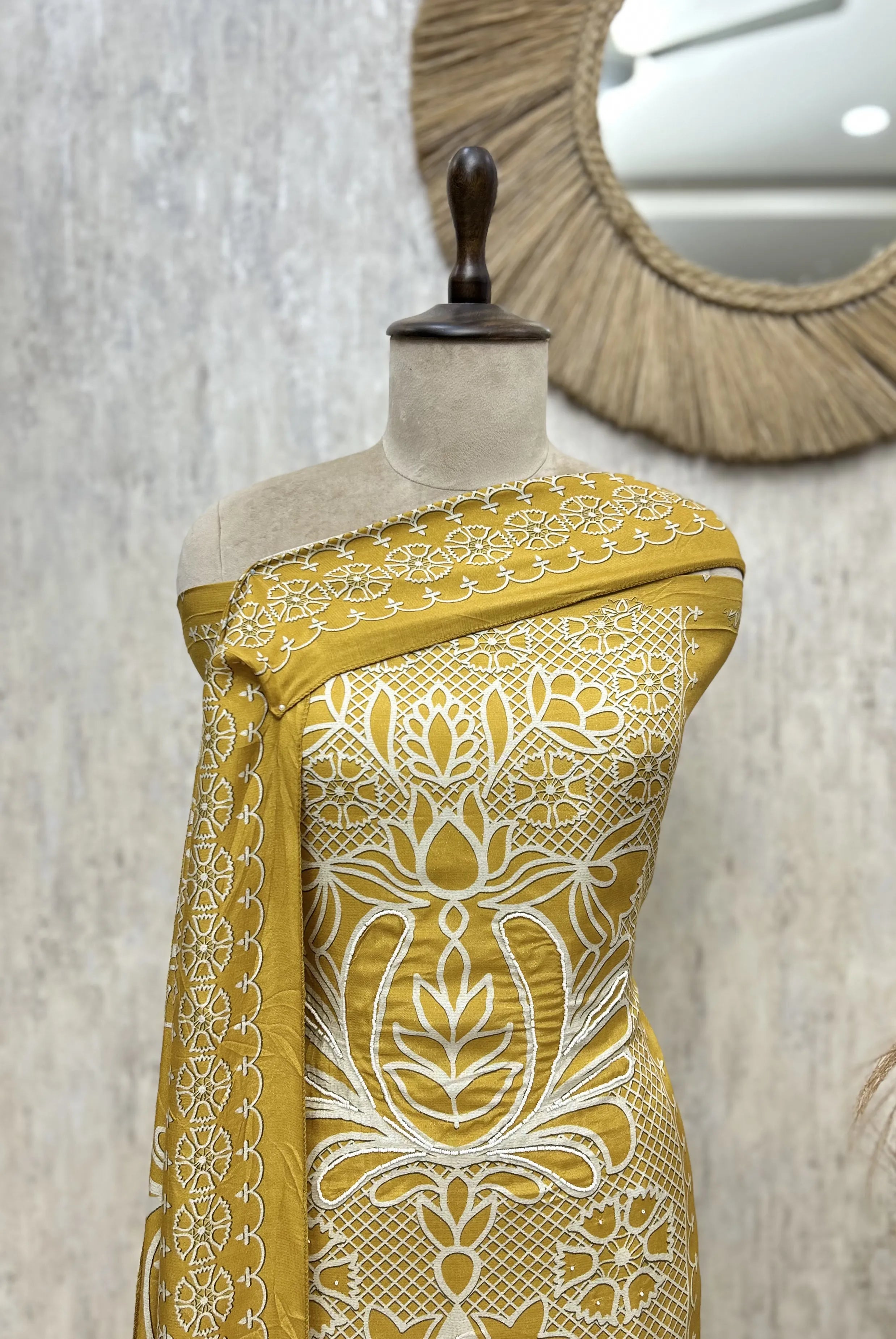 Lotus Lattice Muslin Unstitched Suit