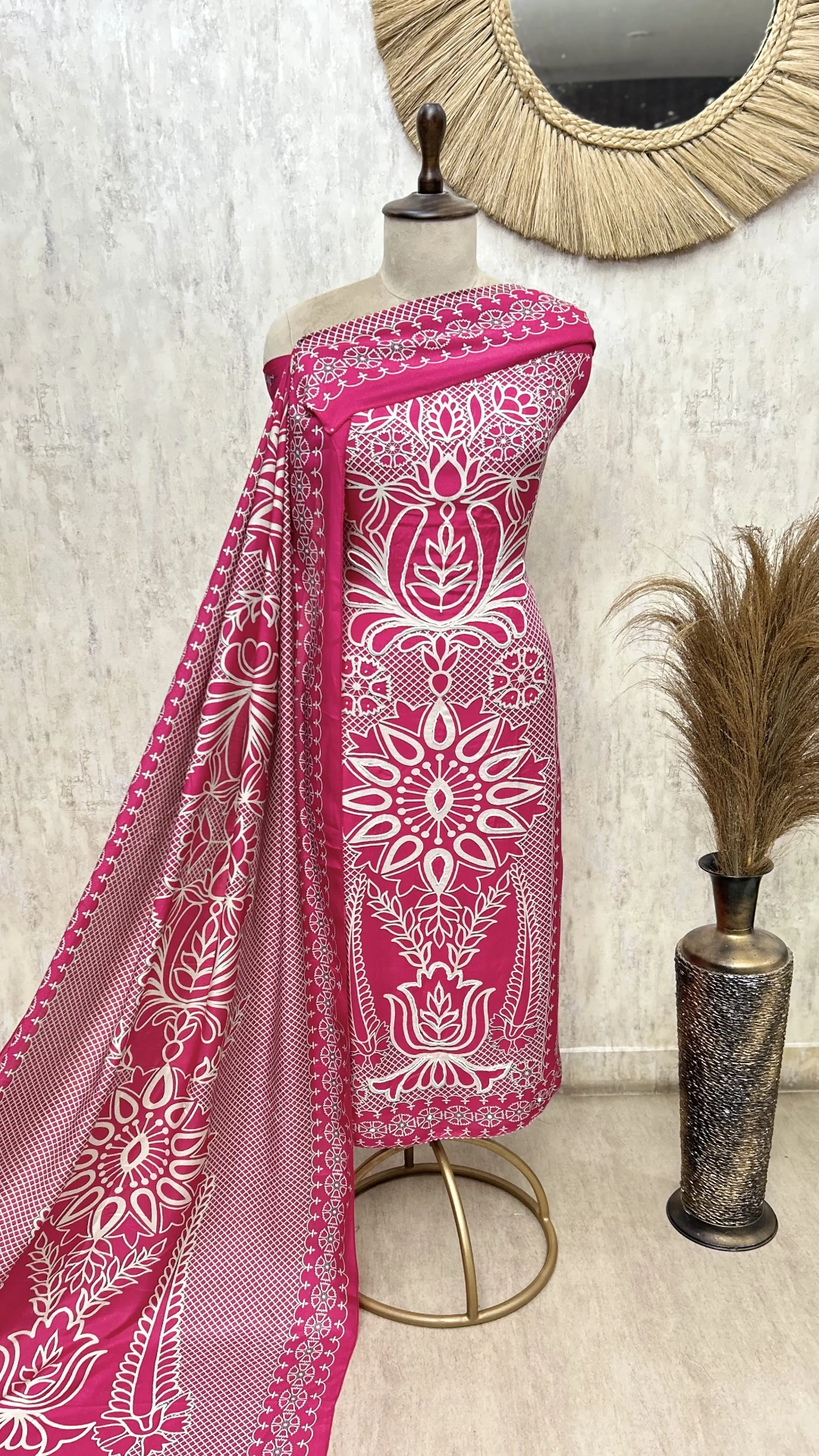 Lotus Lattice Muslin Unstitched Suit