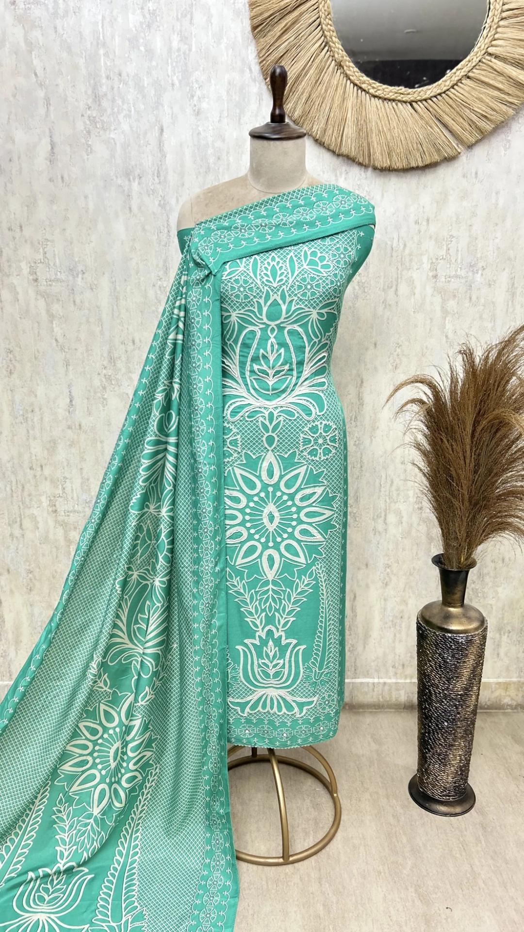 Lotus Lattice Muslin Unstitched Suit