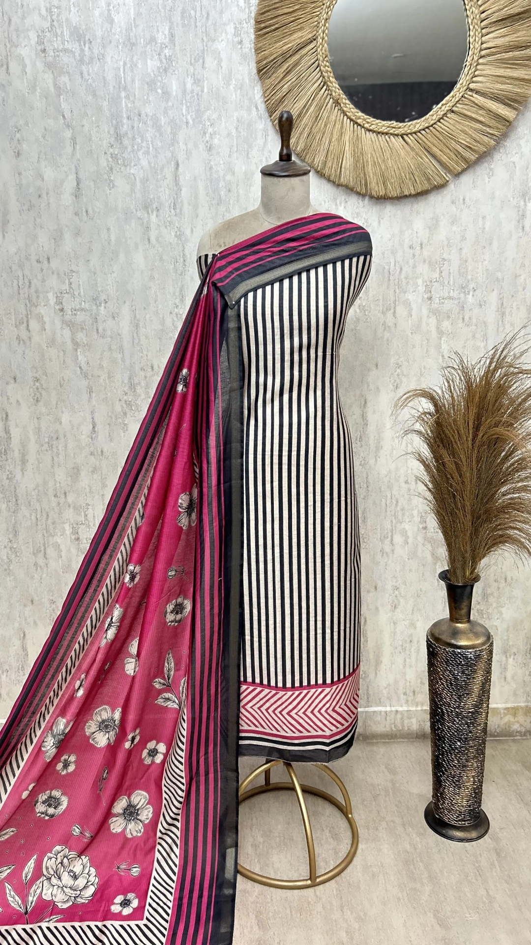 Vintage Bloom Maheshwari Ensemble Unstitched Suits