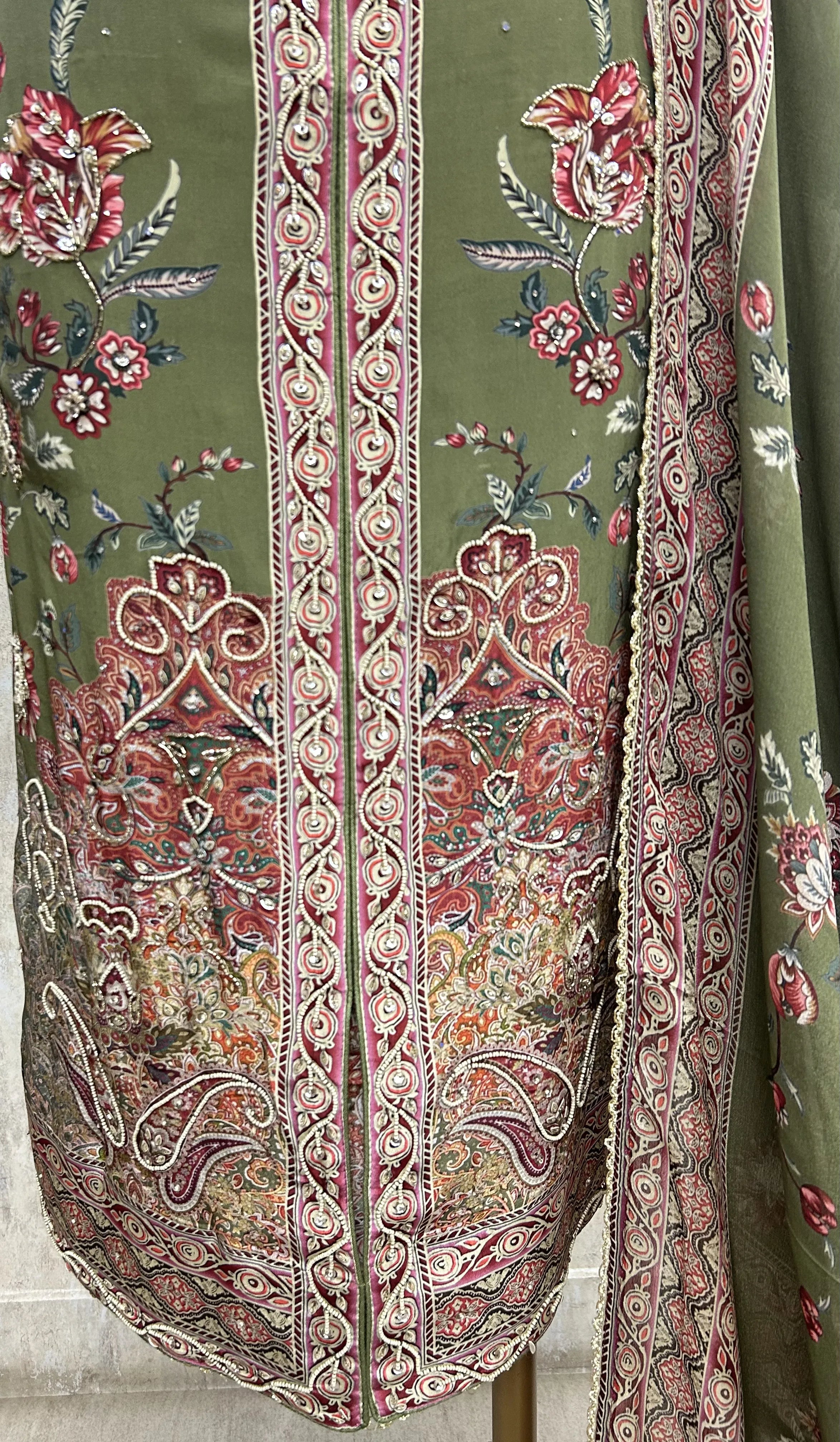 Traditional Wear Crepe Unstiched Suit