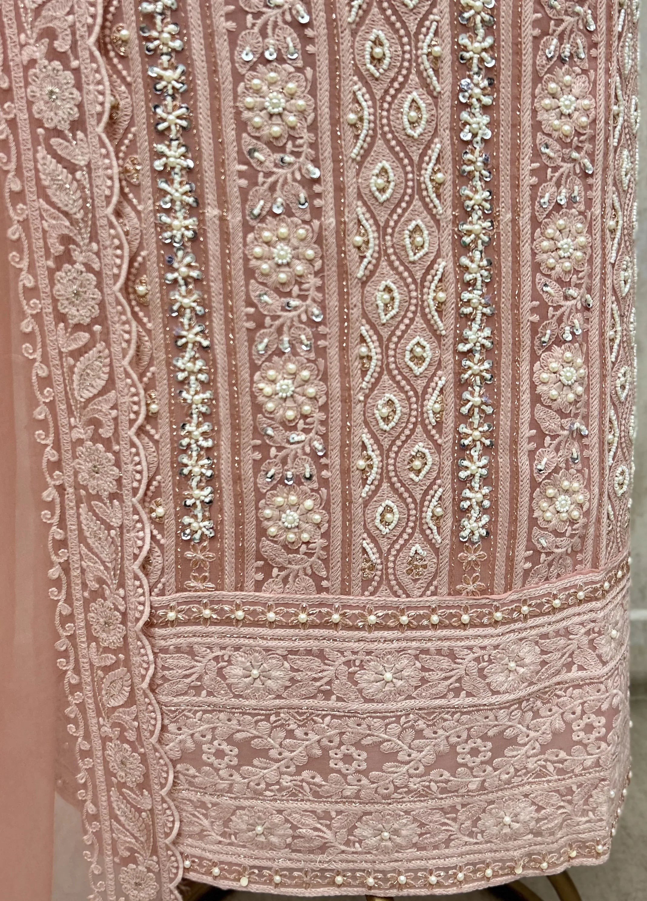 Regal Lucknowi Georgette Unstitched Suit