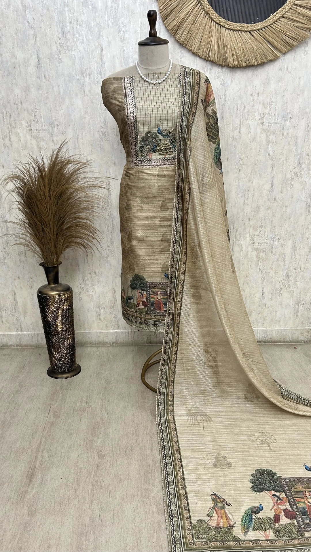 Peacock Garden Elegance Unstiched Suit