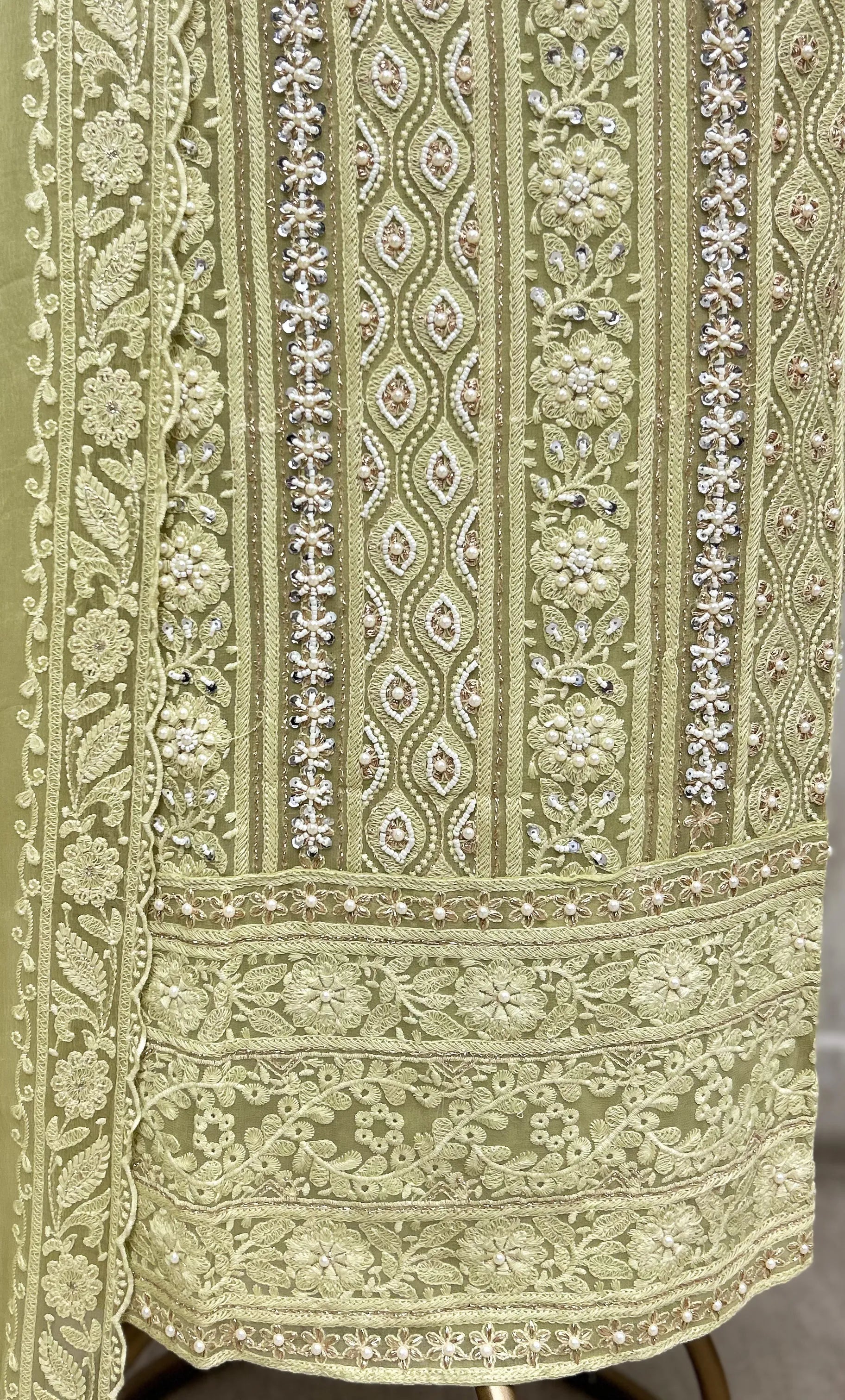 Regal Lucknowi Georgette Unstitched Suit
