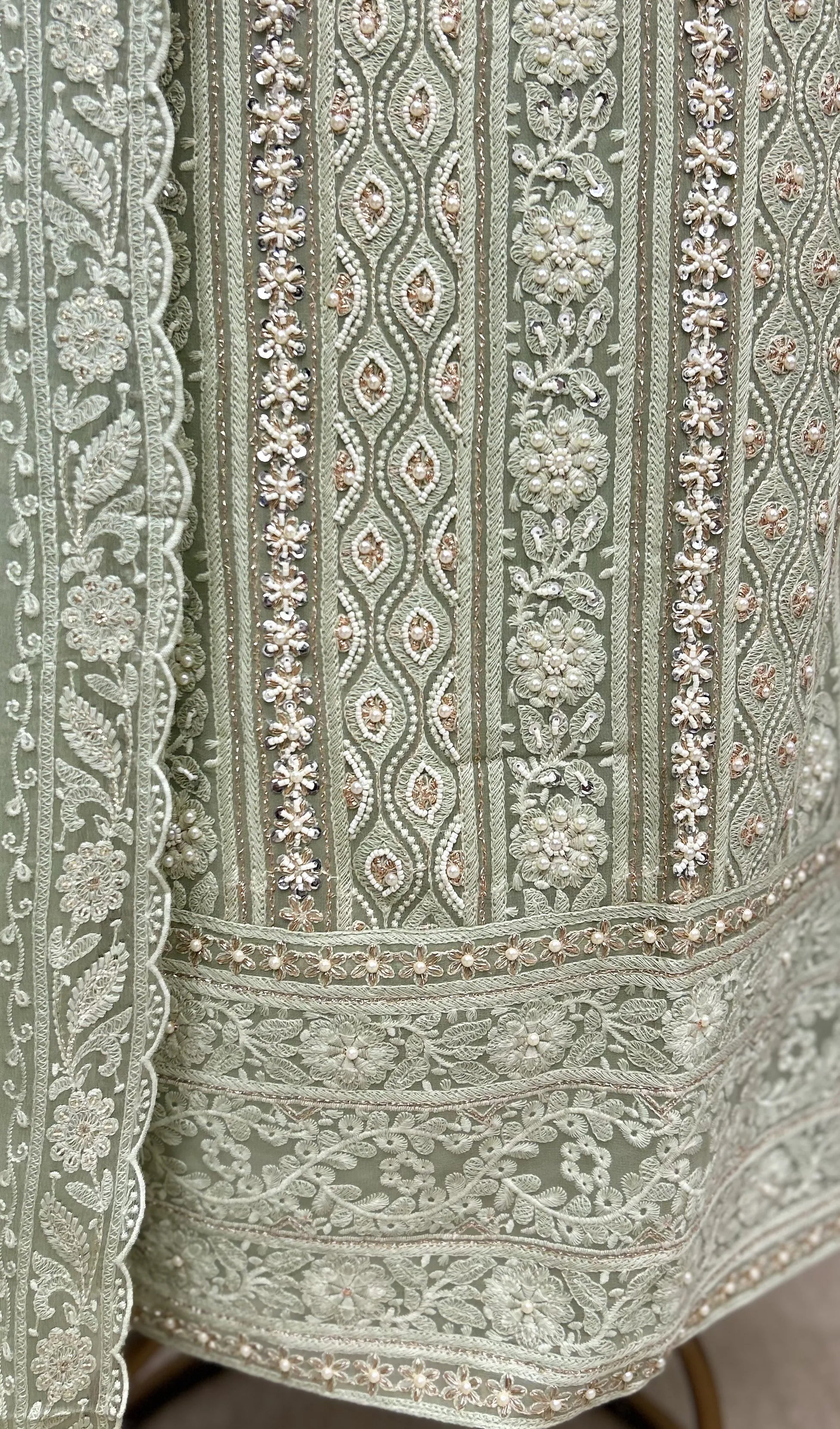 Regal Lucknowi Georgette Unstitched Suit
