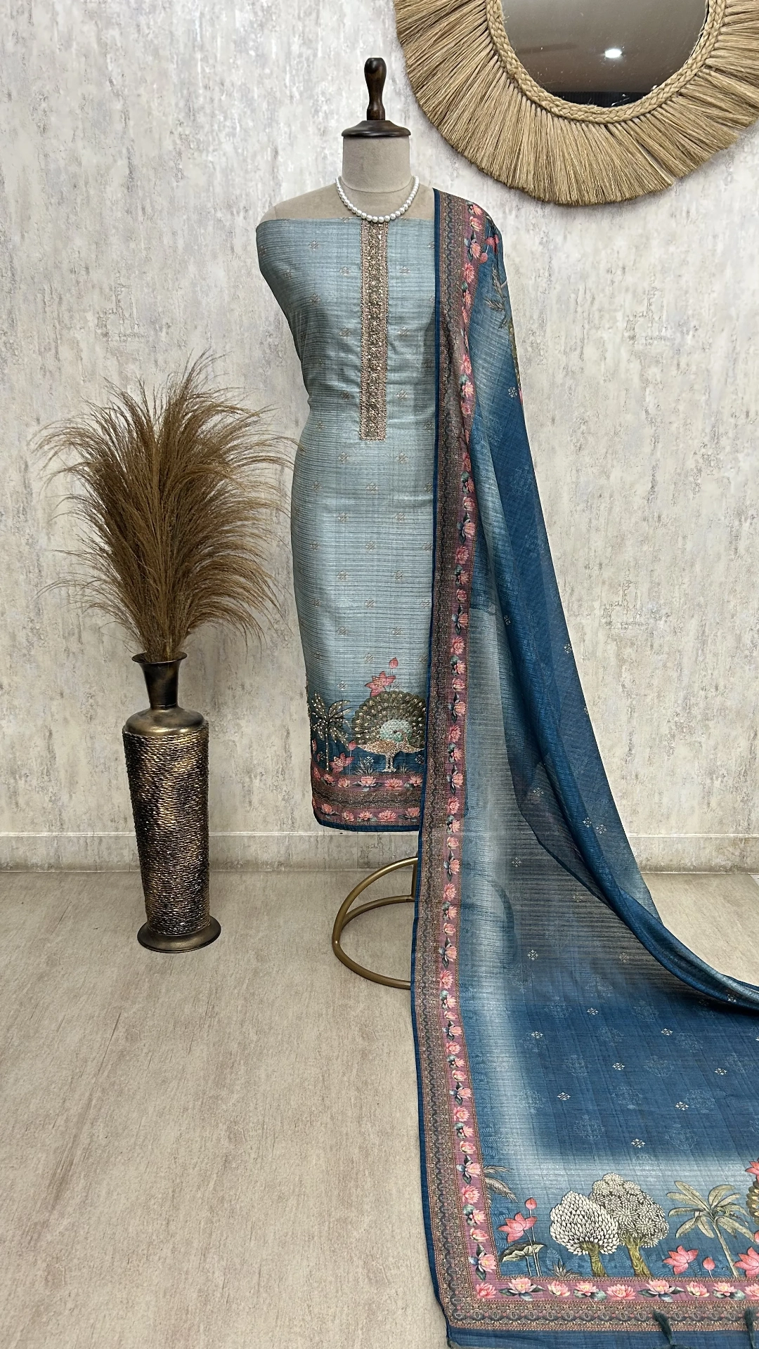 Peacock Bloom Unstiched Suit