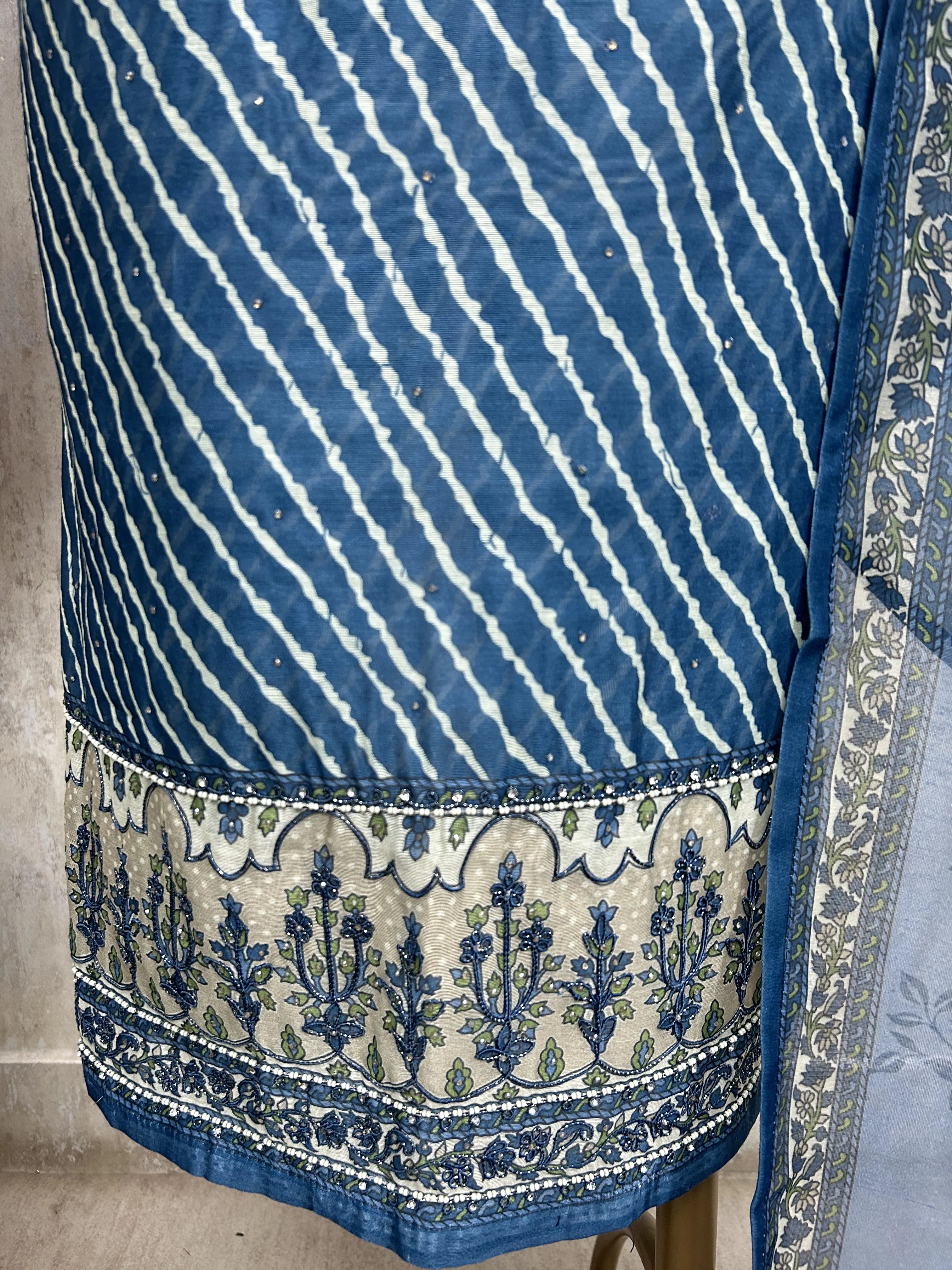 Elegant Ethnic Blues Unstiched Suit