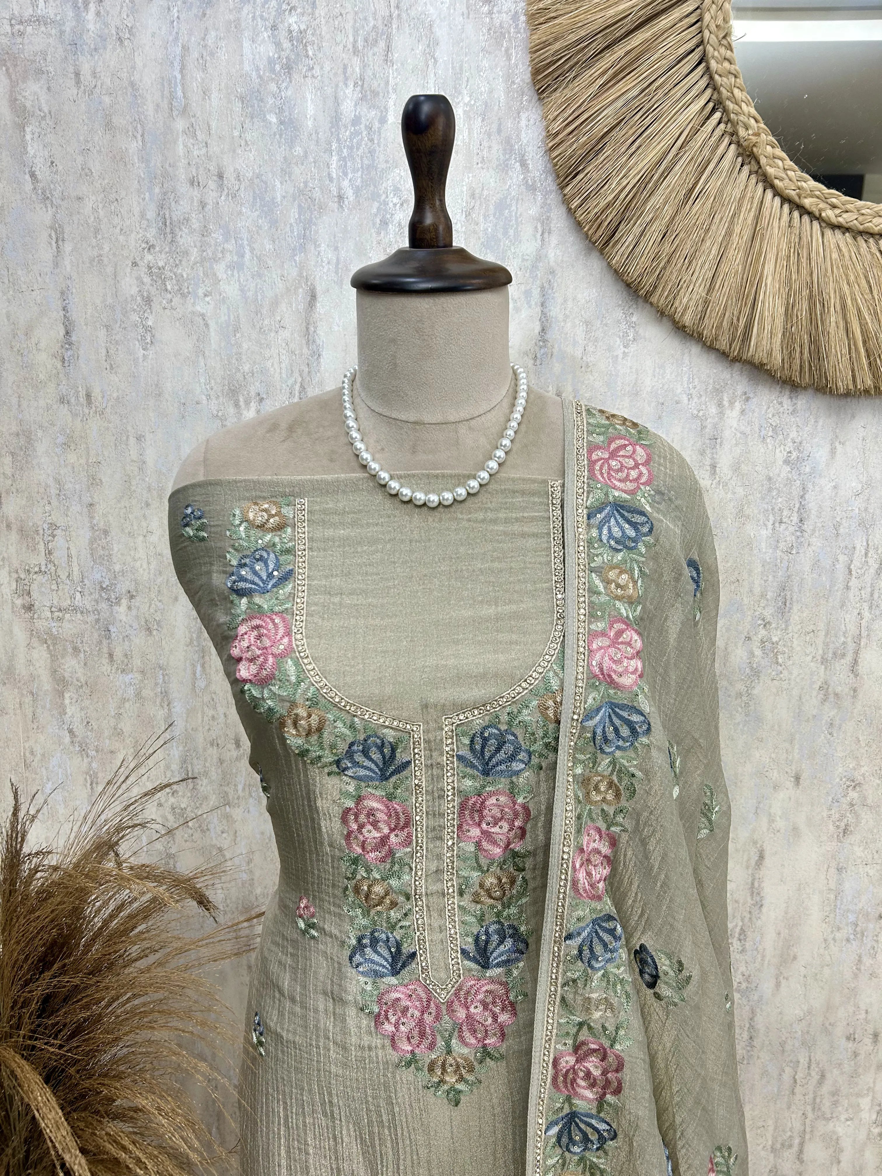 Pastel Bloom Elegance Unstiched Suit