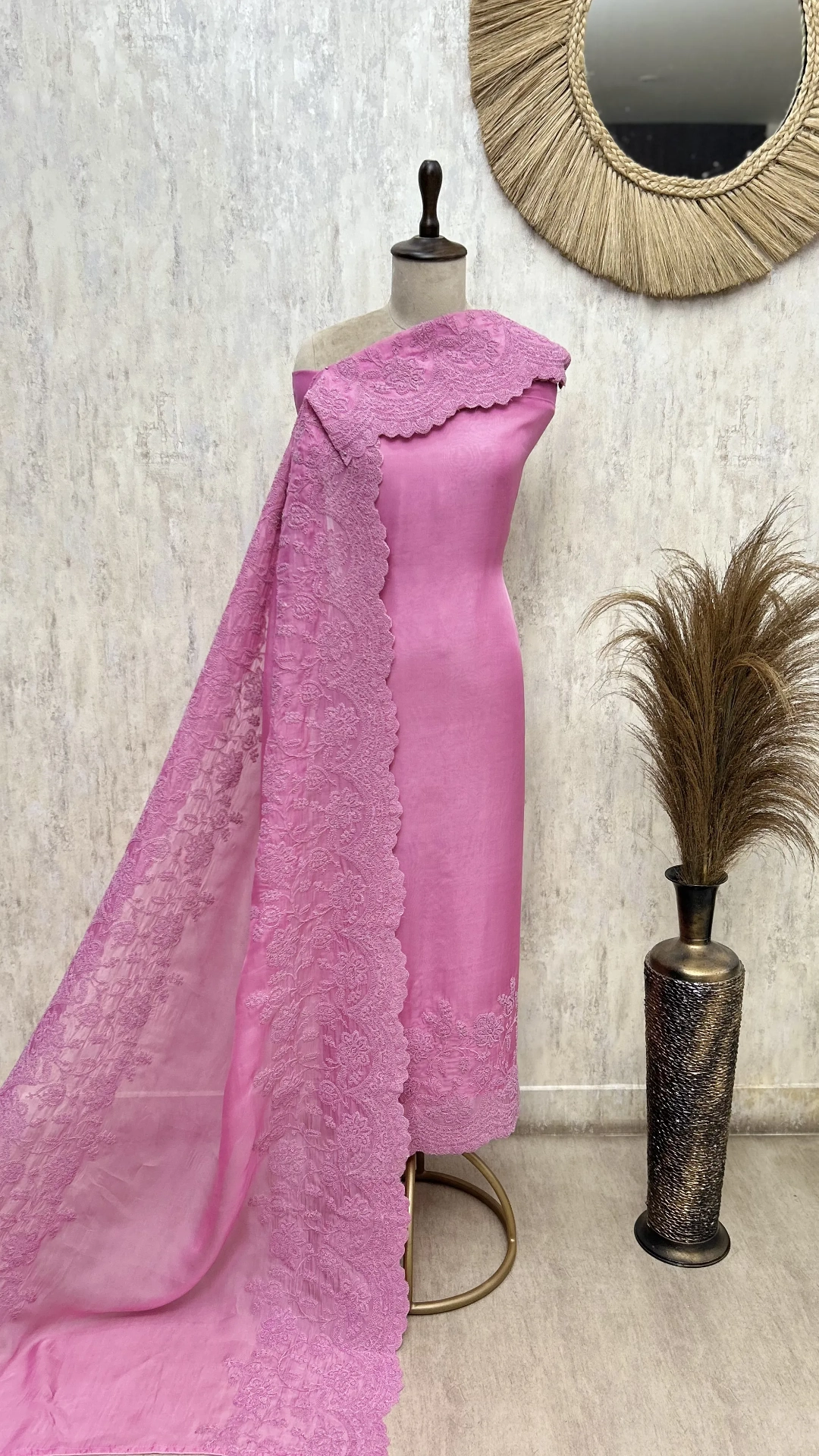 Gracewoven Organza Elegance Unstitched Suits