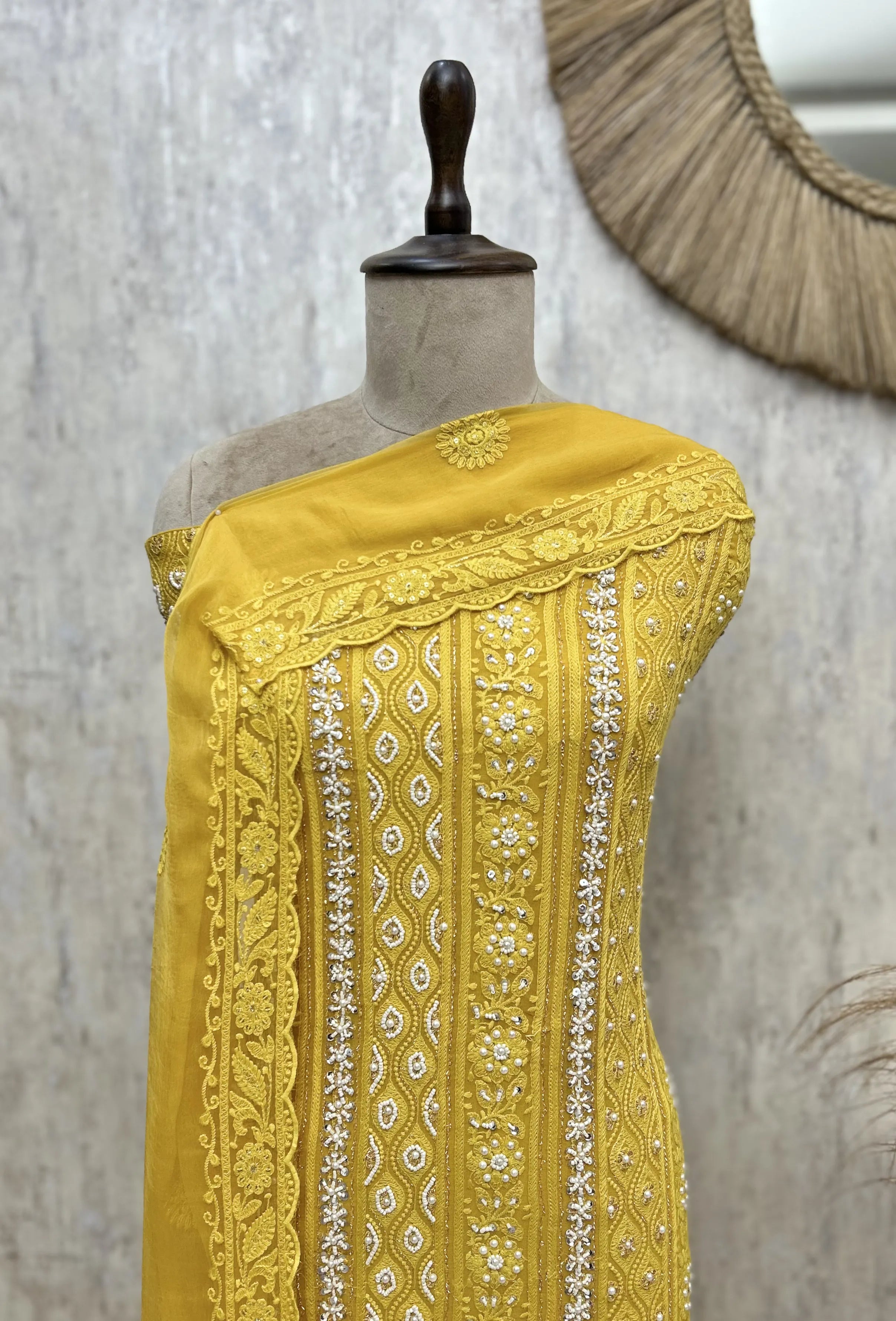 Regal Lucknowi Georgette Unstitched Suit