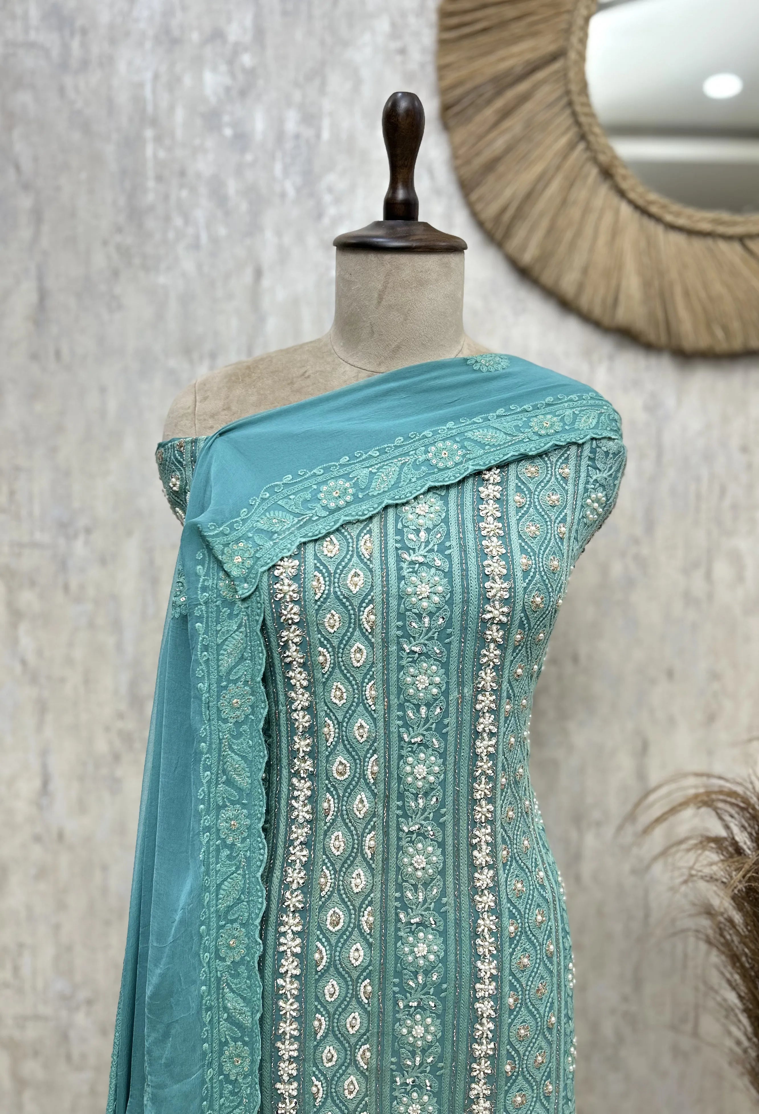 Regal Lucknowi Georgette Unstitched Suit