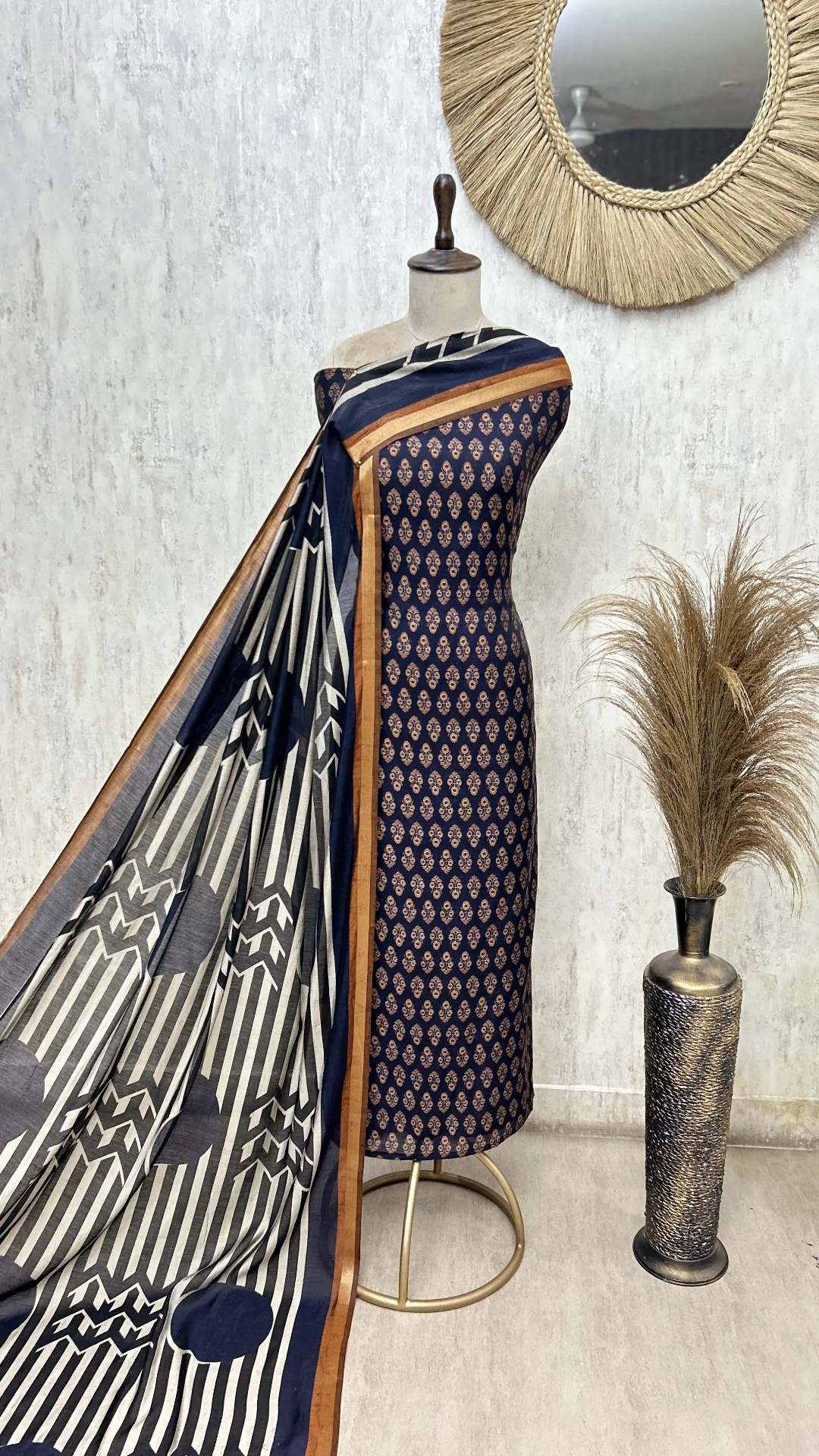 Woven Elegance Maheshwari Unstitched Suit