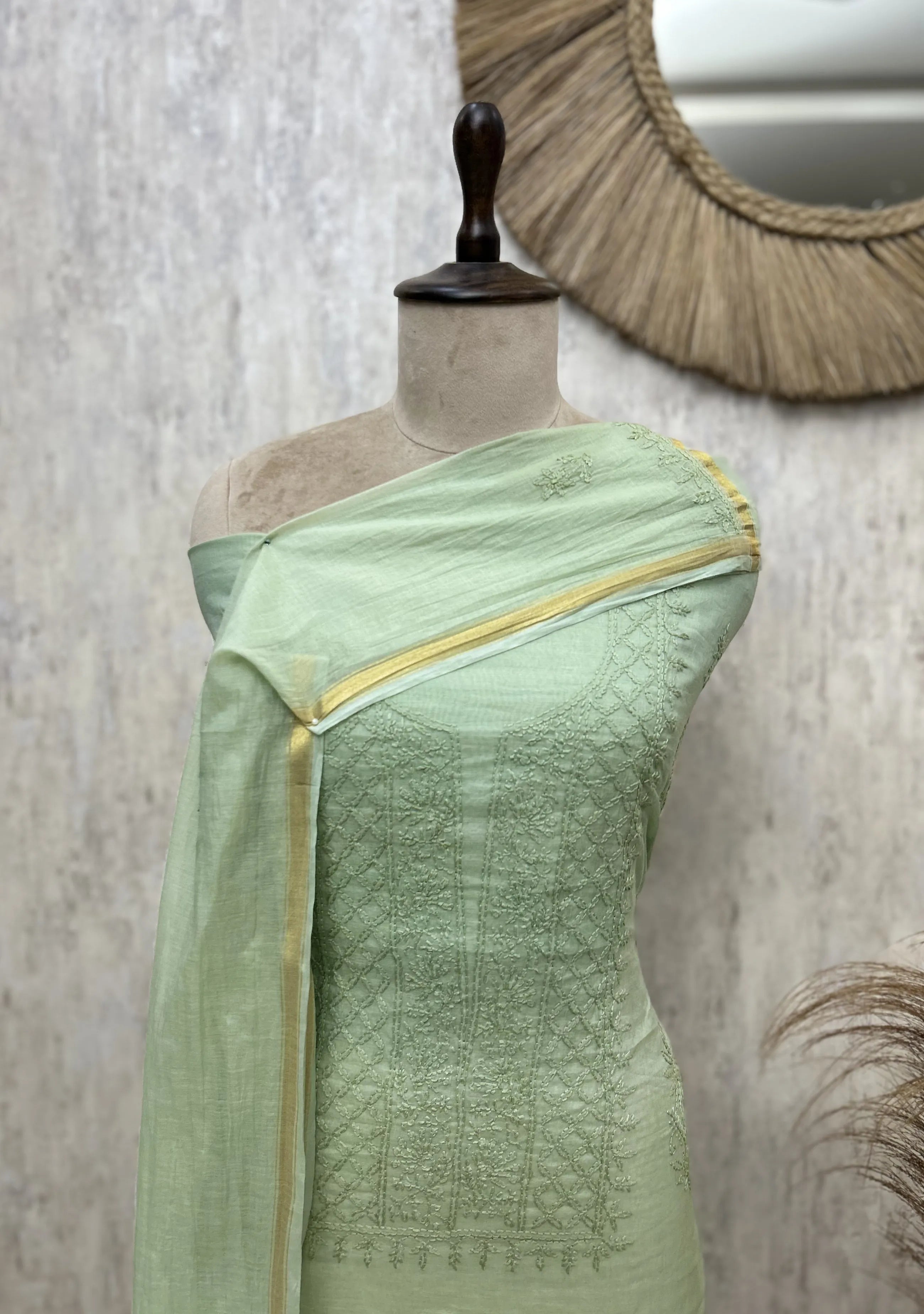 Whisper Weave Elegance Mul Cotton Unstitched Suits