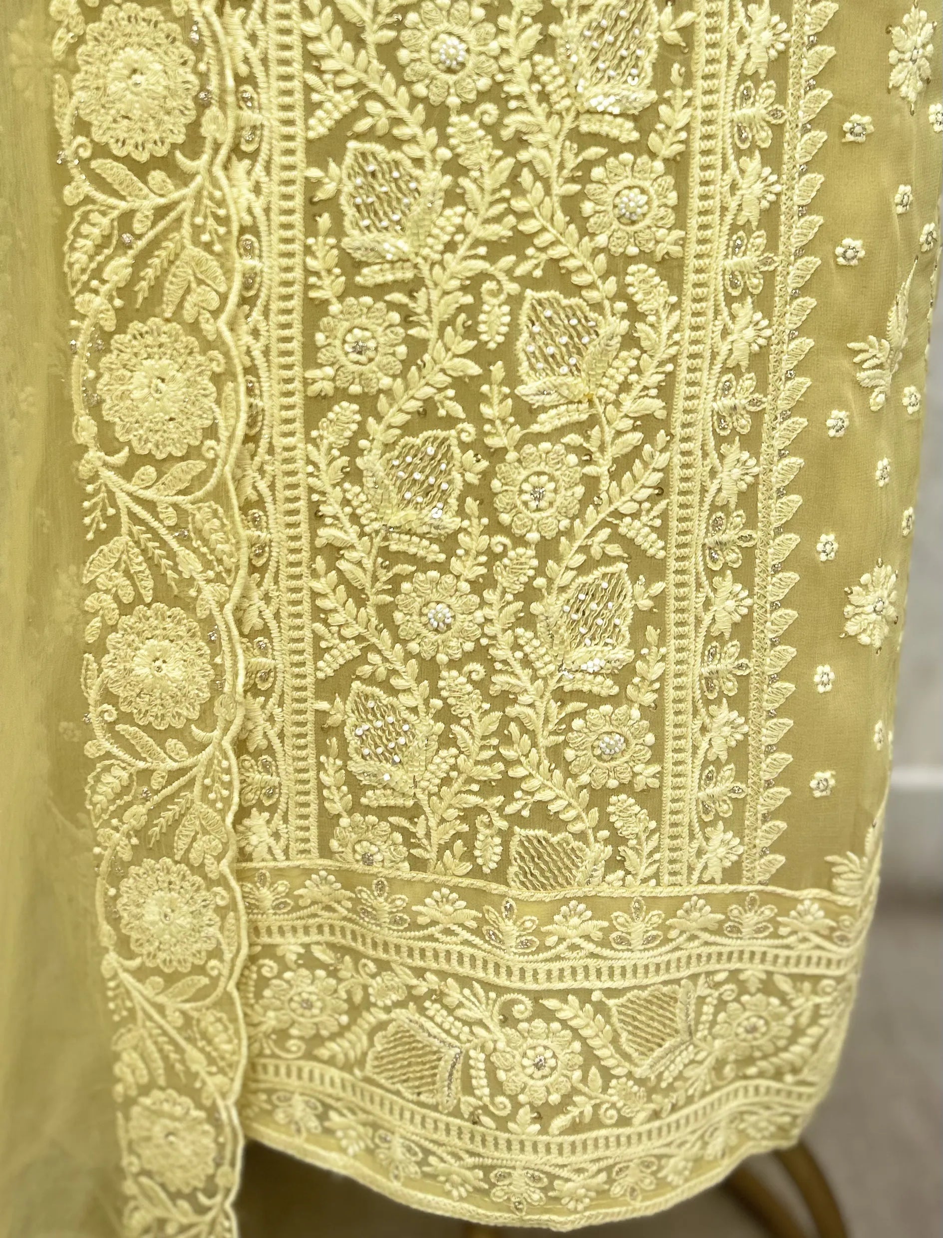Elegant Grace Georgette Unstitched Suit