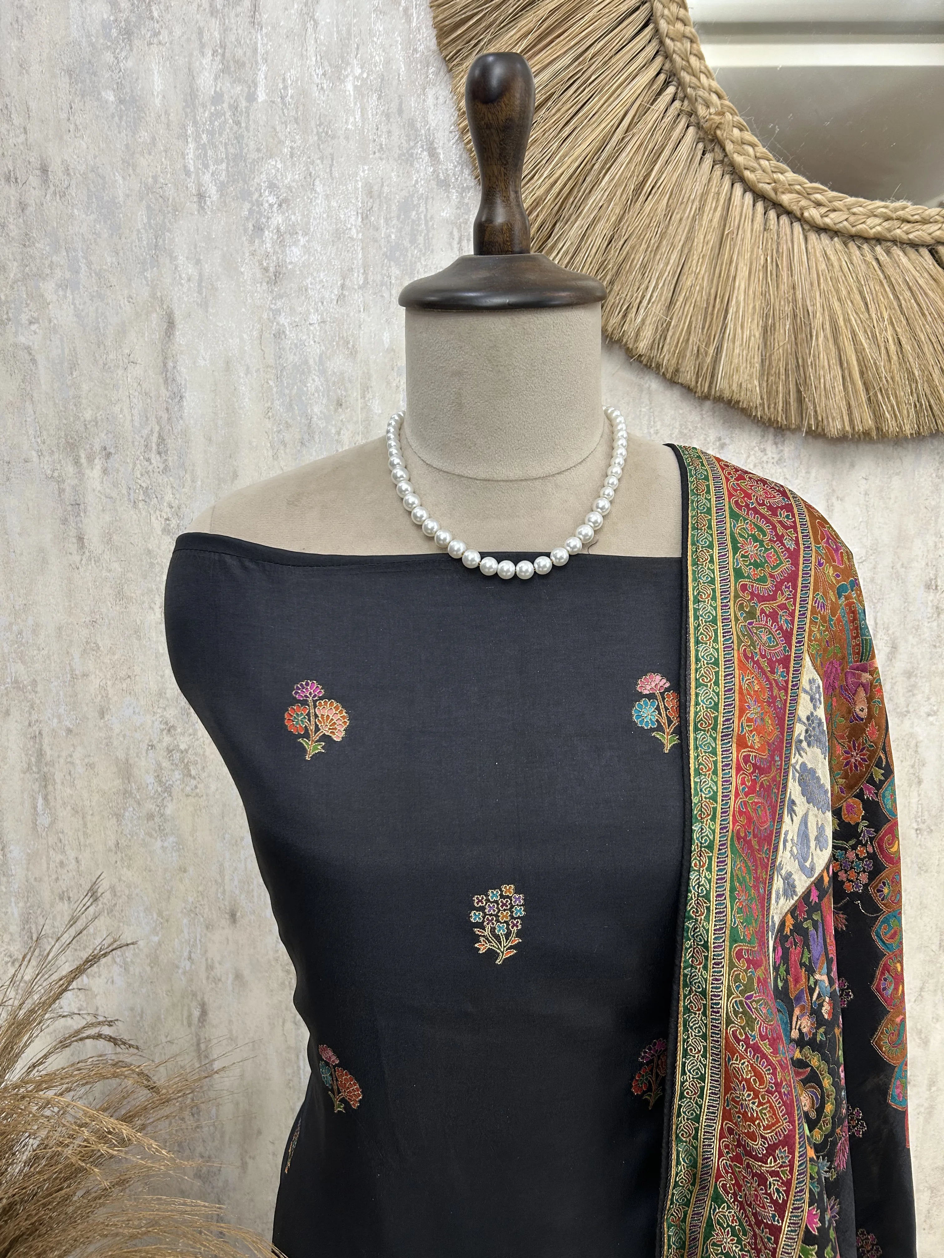 Royal Teal Elegance Unstiched Suit
