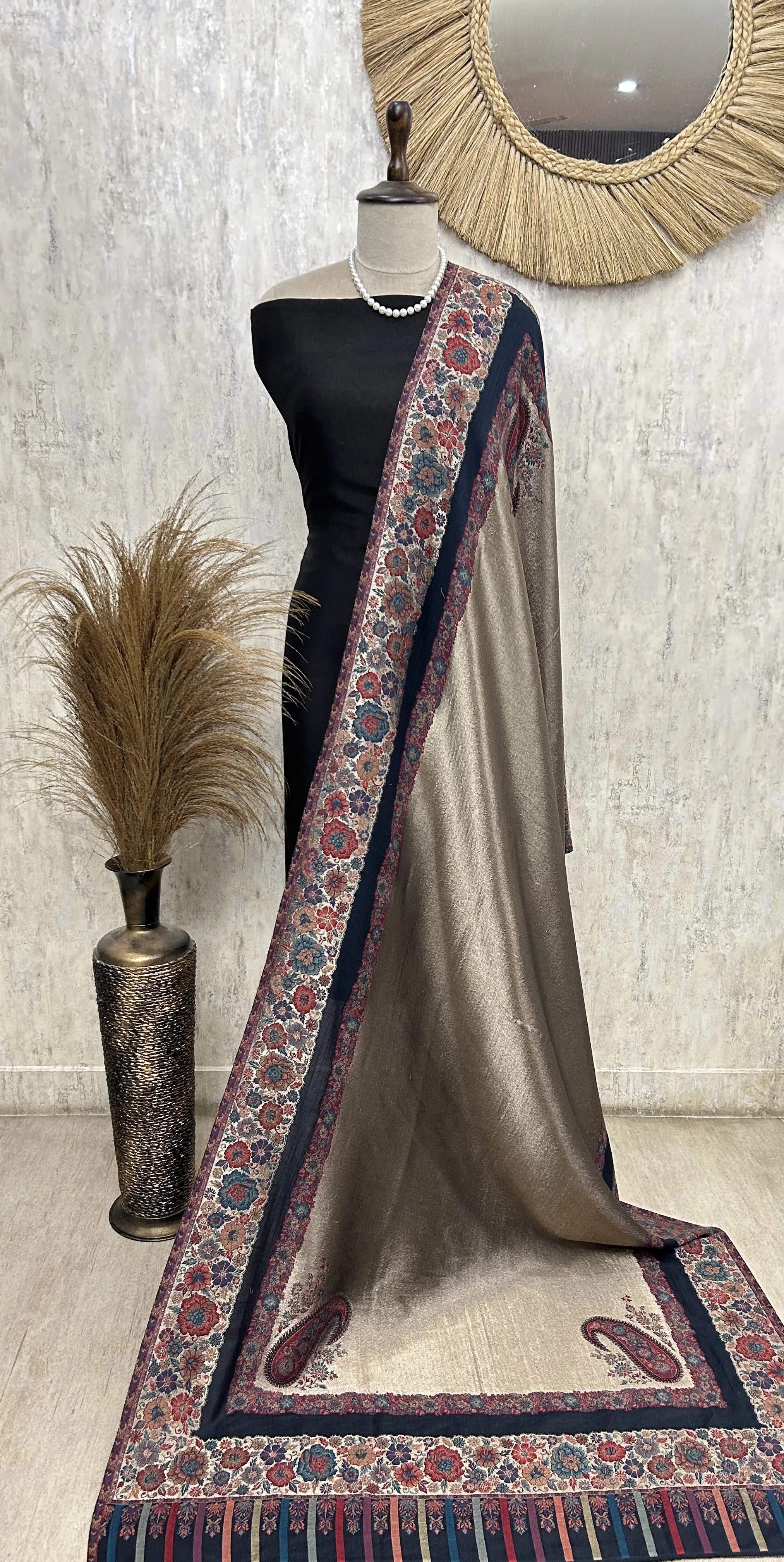 NonReversible Semi Pashmina Unisex Shawls With Curated Box Packaging