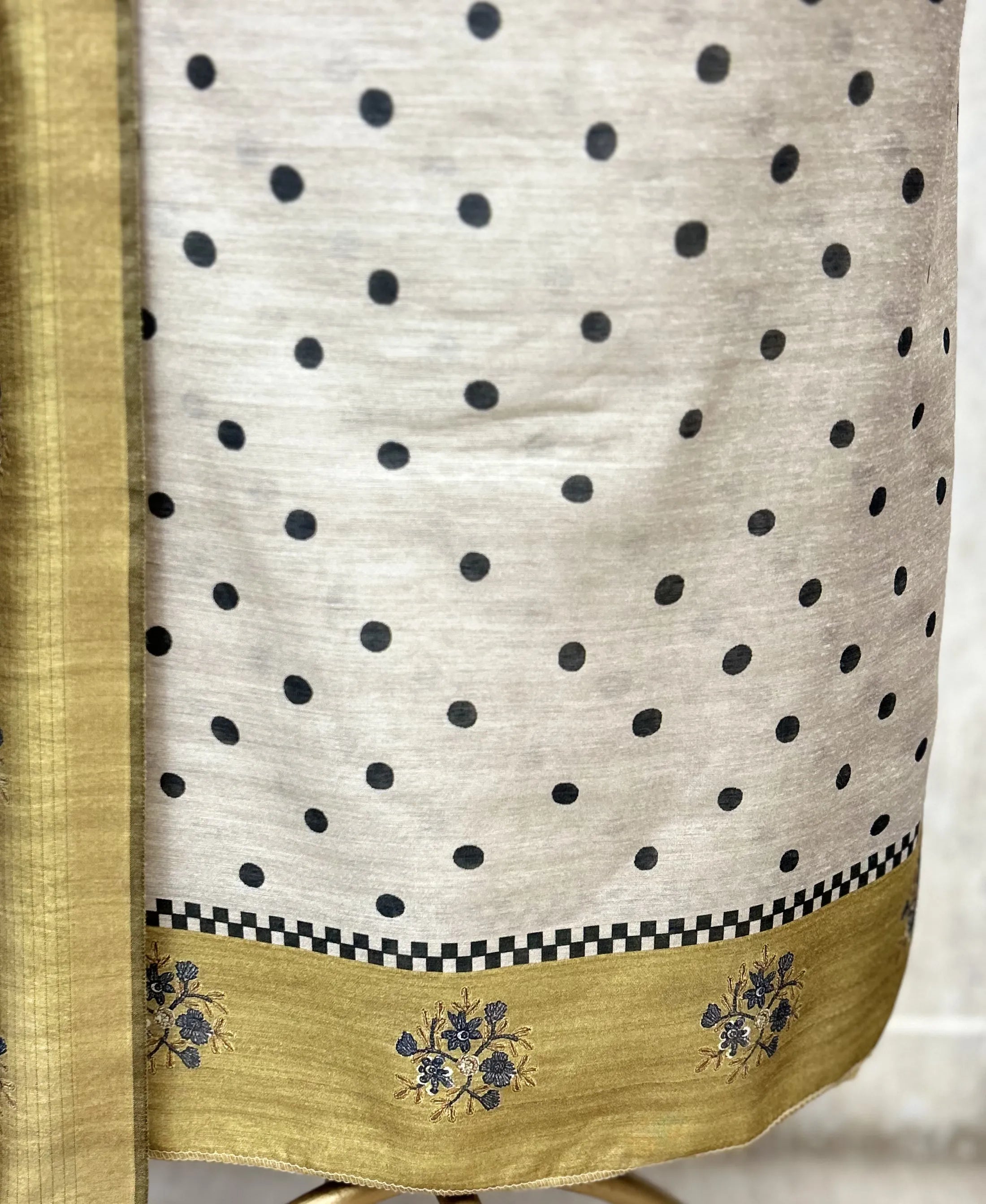 Heritage Dots Maheshwari Unstitched Suit