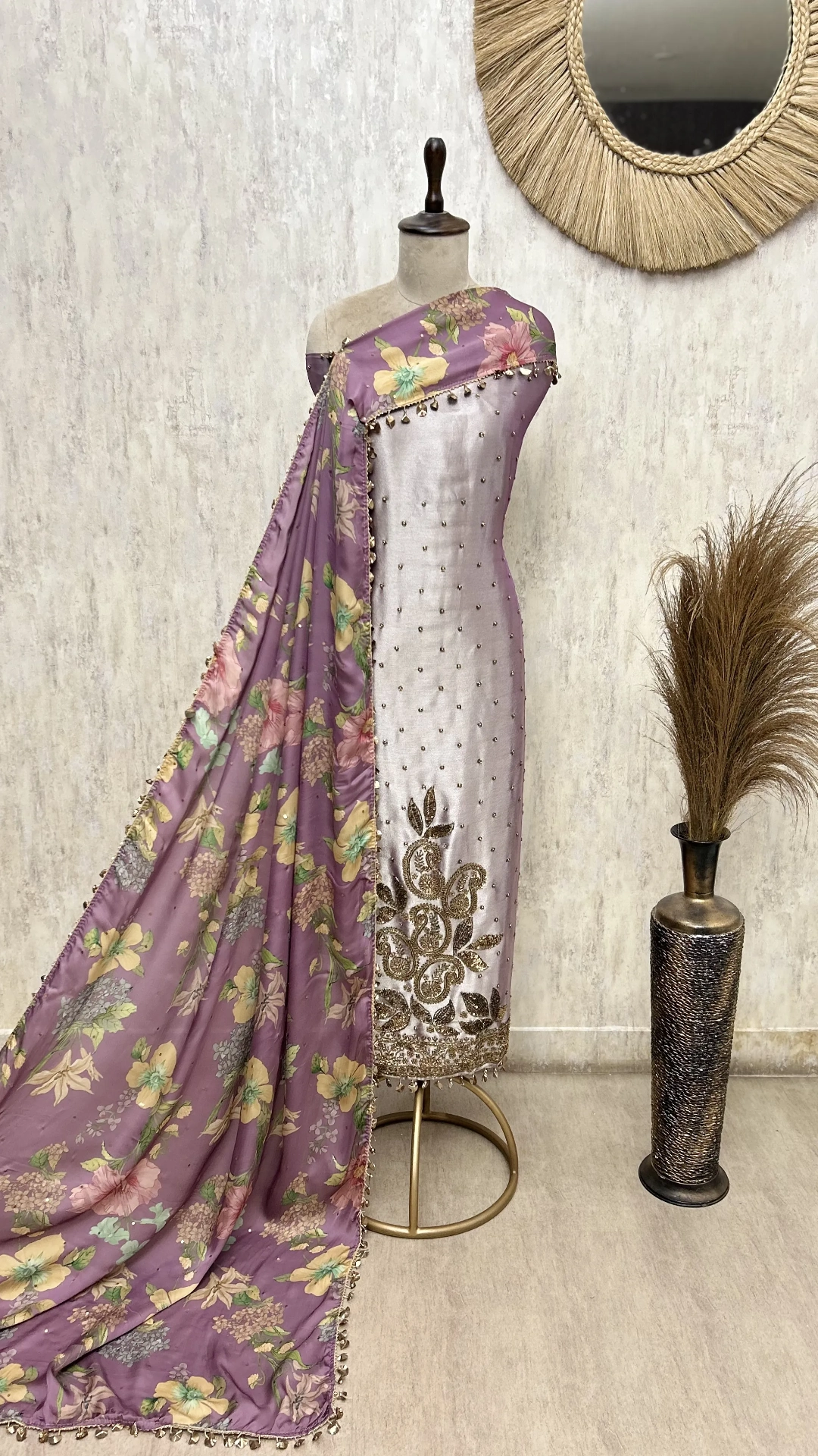 Orchid Glow Giraffe Tissue Unstitched Suit