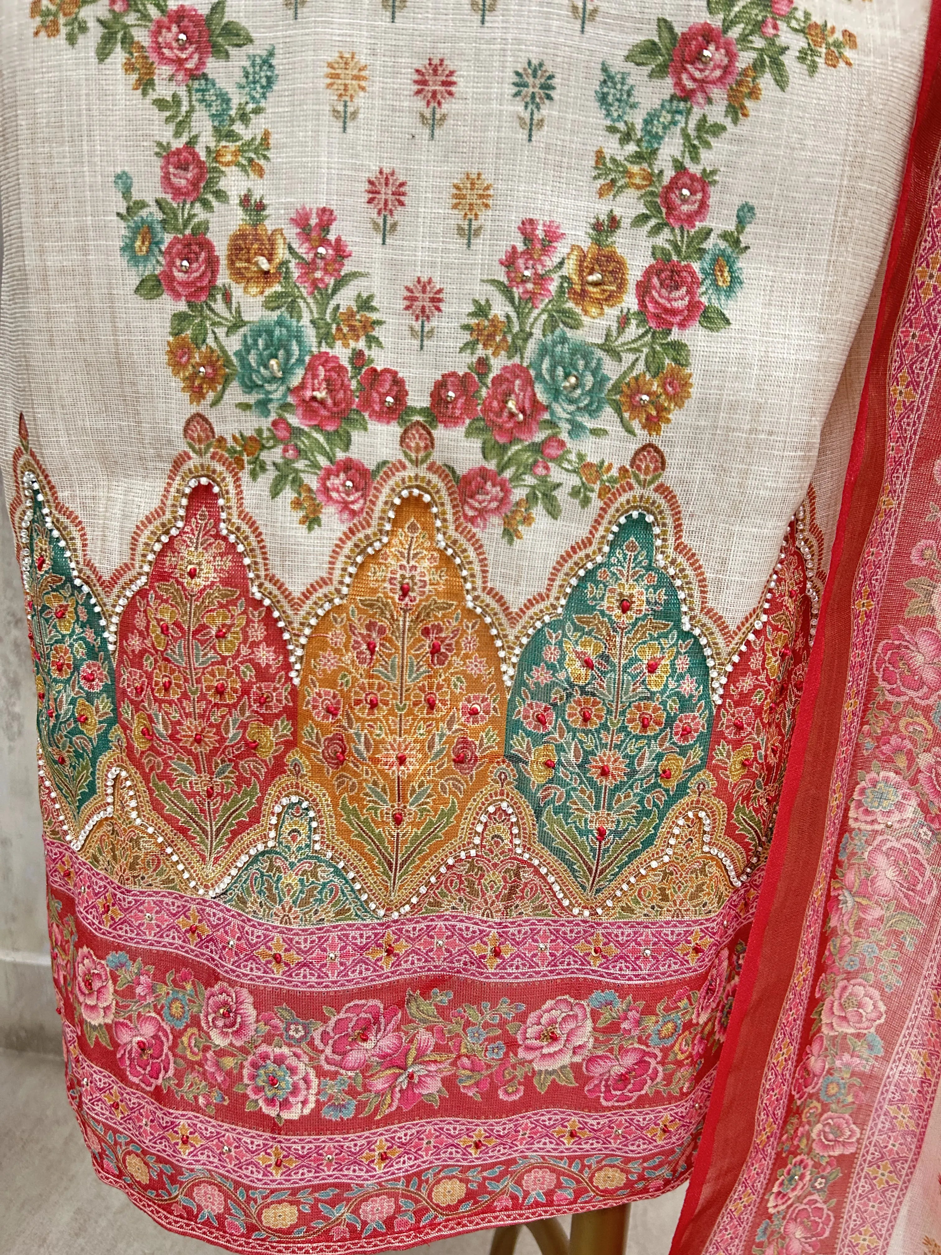 Timeless Floral Dola silk Unstitched Suit