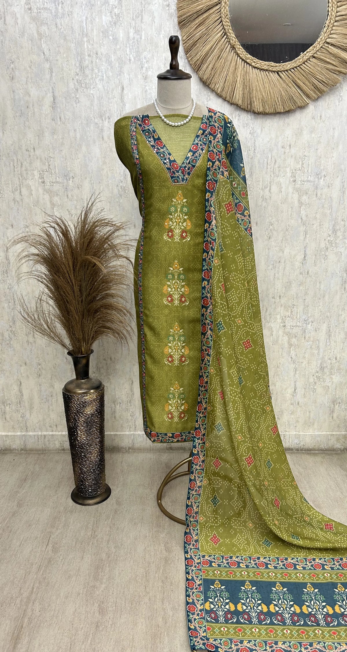 Traditional Patola Grace Unstitched Suit