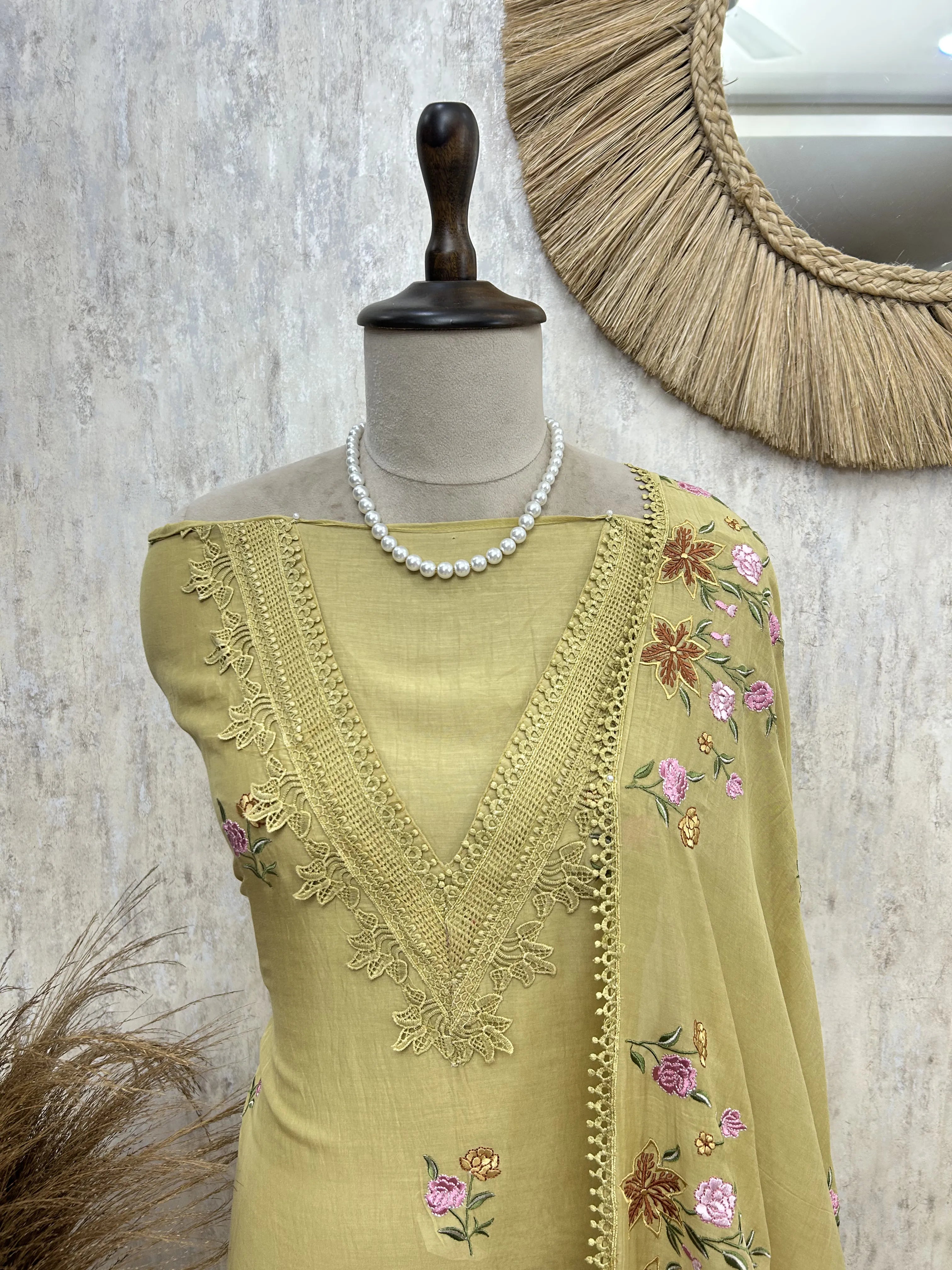 Elegant Floral Drape Unstitched Suit