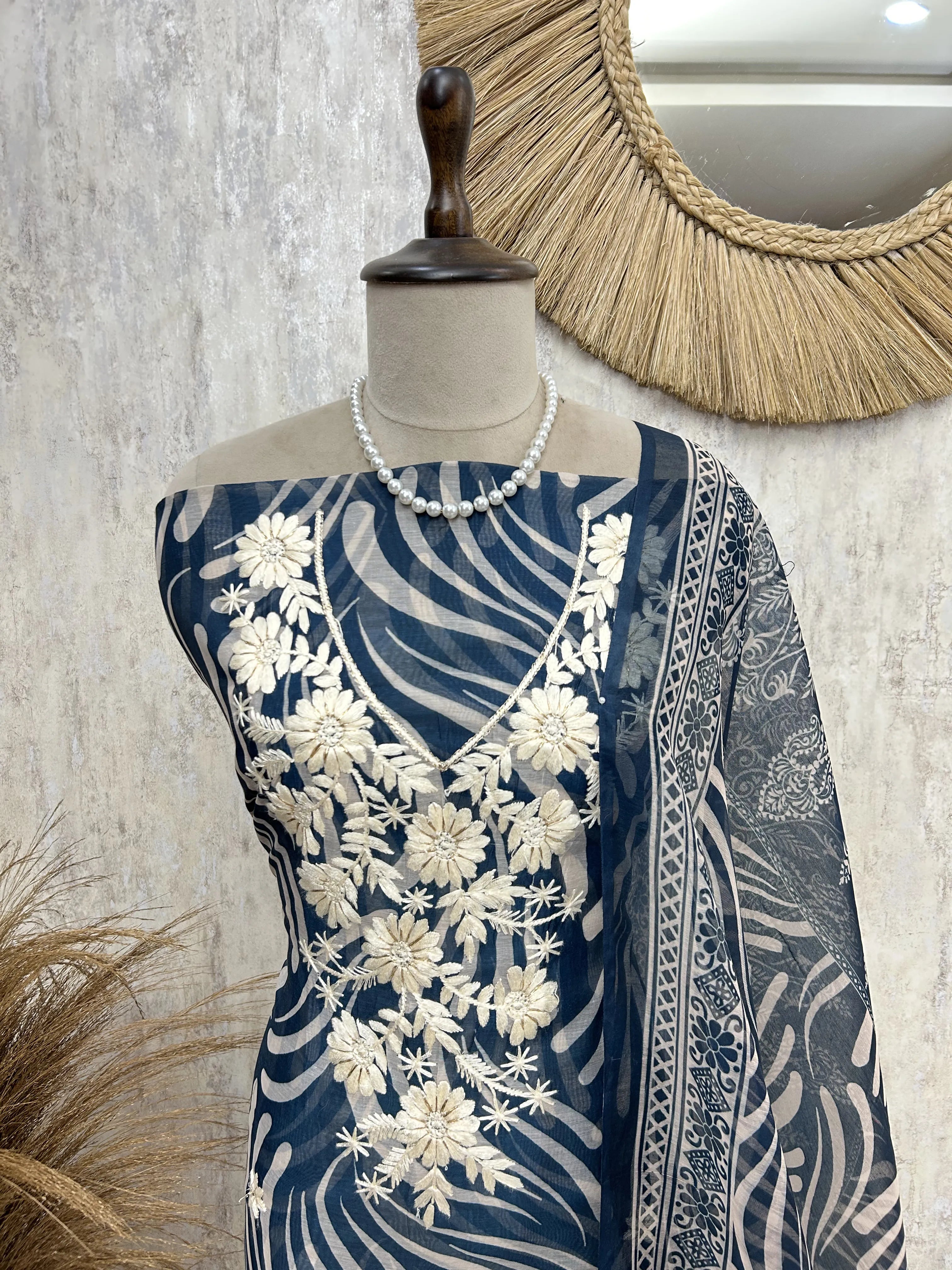 Graceful Threads Unstitched Suit