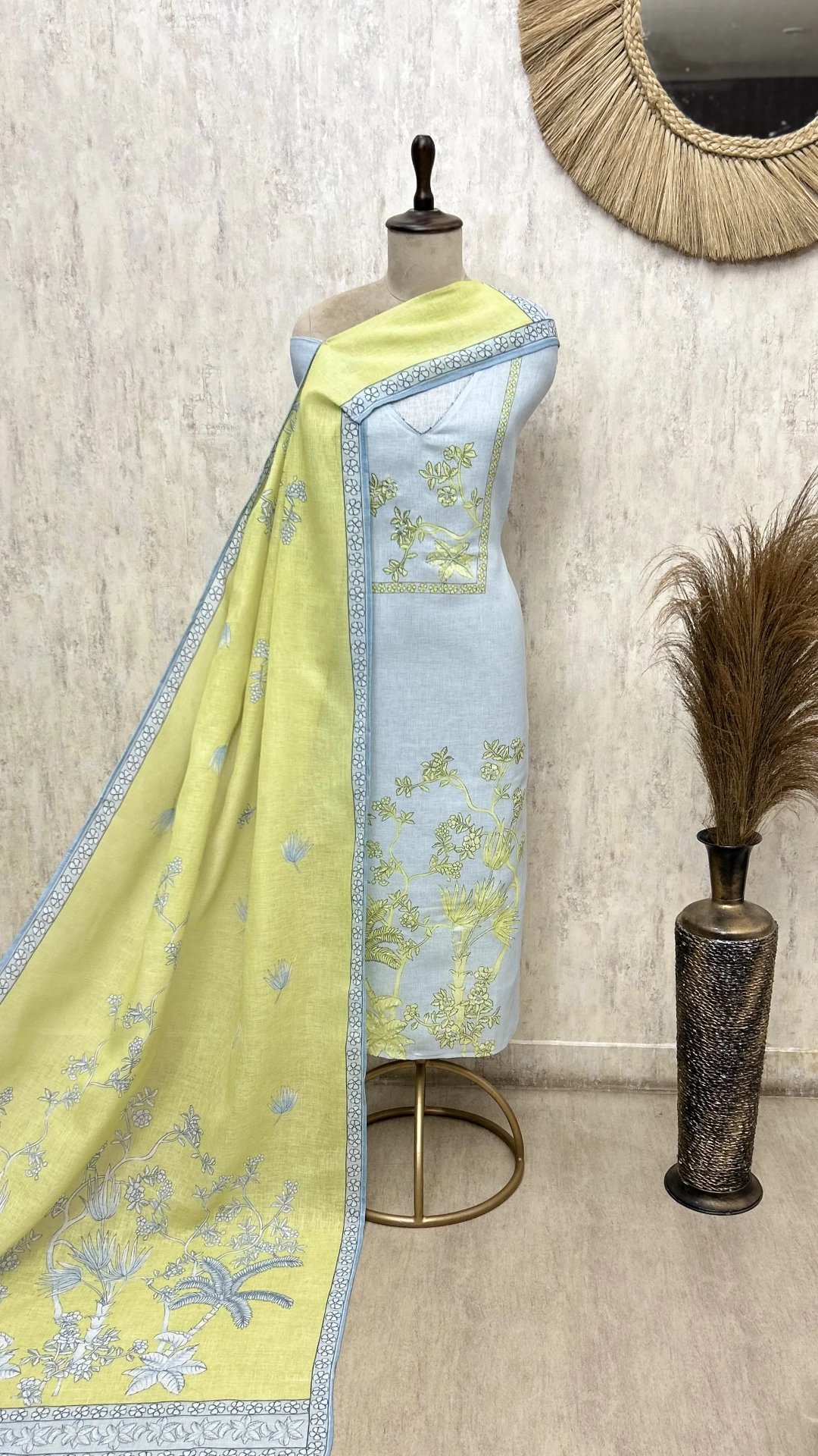 Botanical Breeze Linen Unstitched Suit