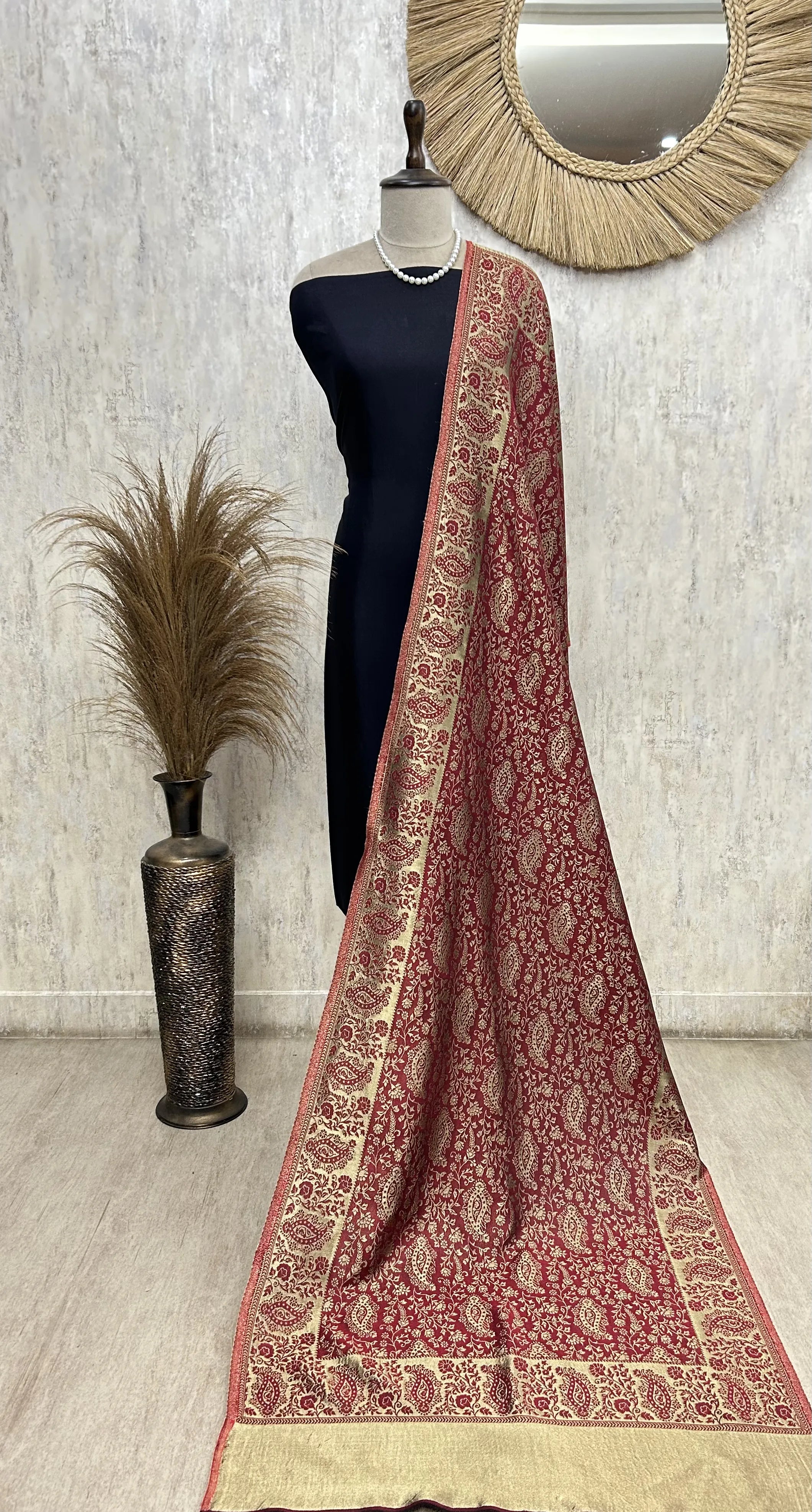 Reversible Moonlight Unisex Stoles With Curated Box Packaging