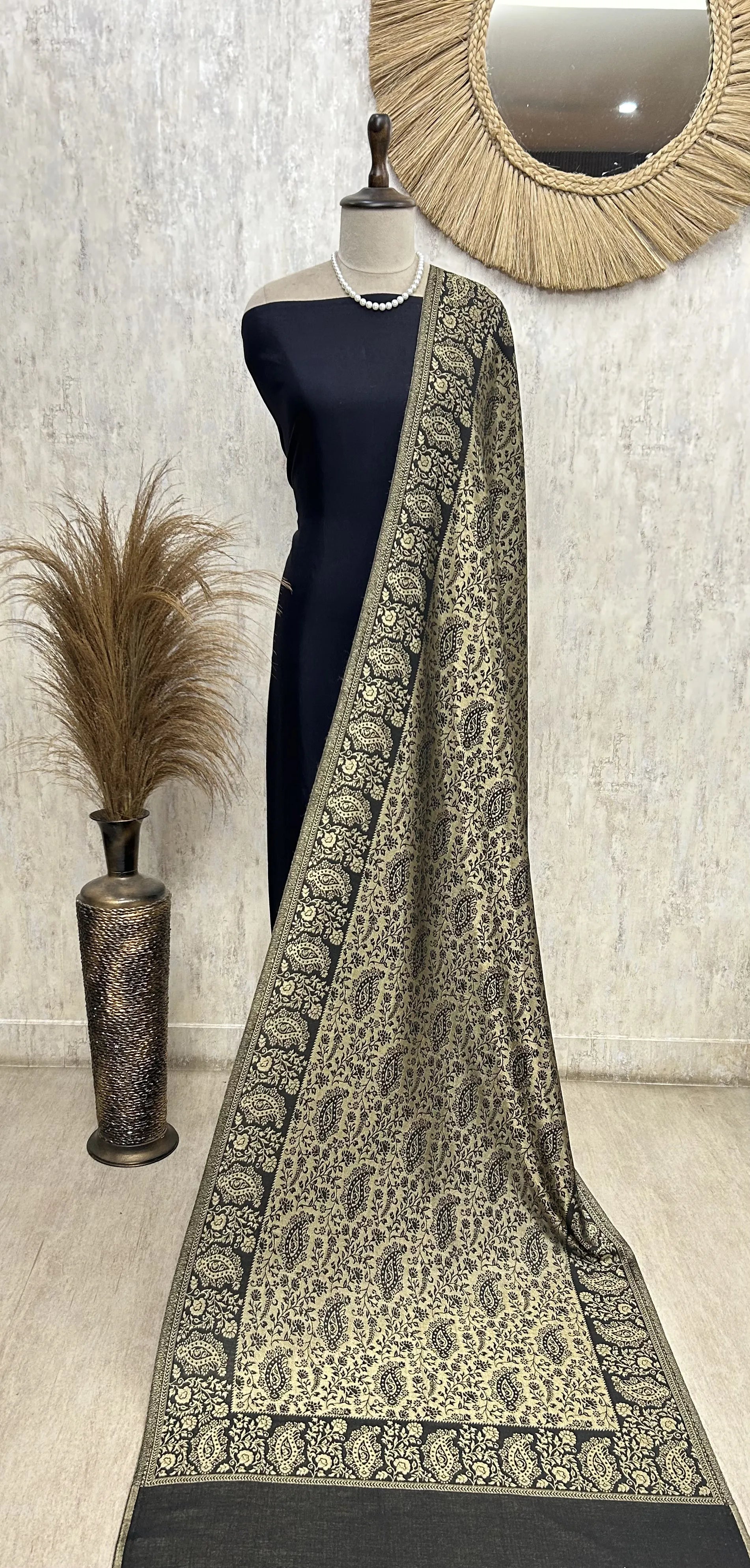 Reversible Moonlight Unisex Stoles With Curated Box Packaging