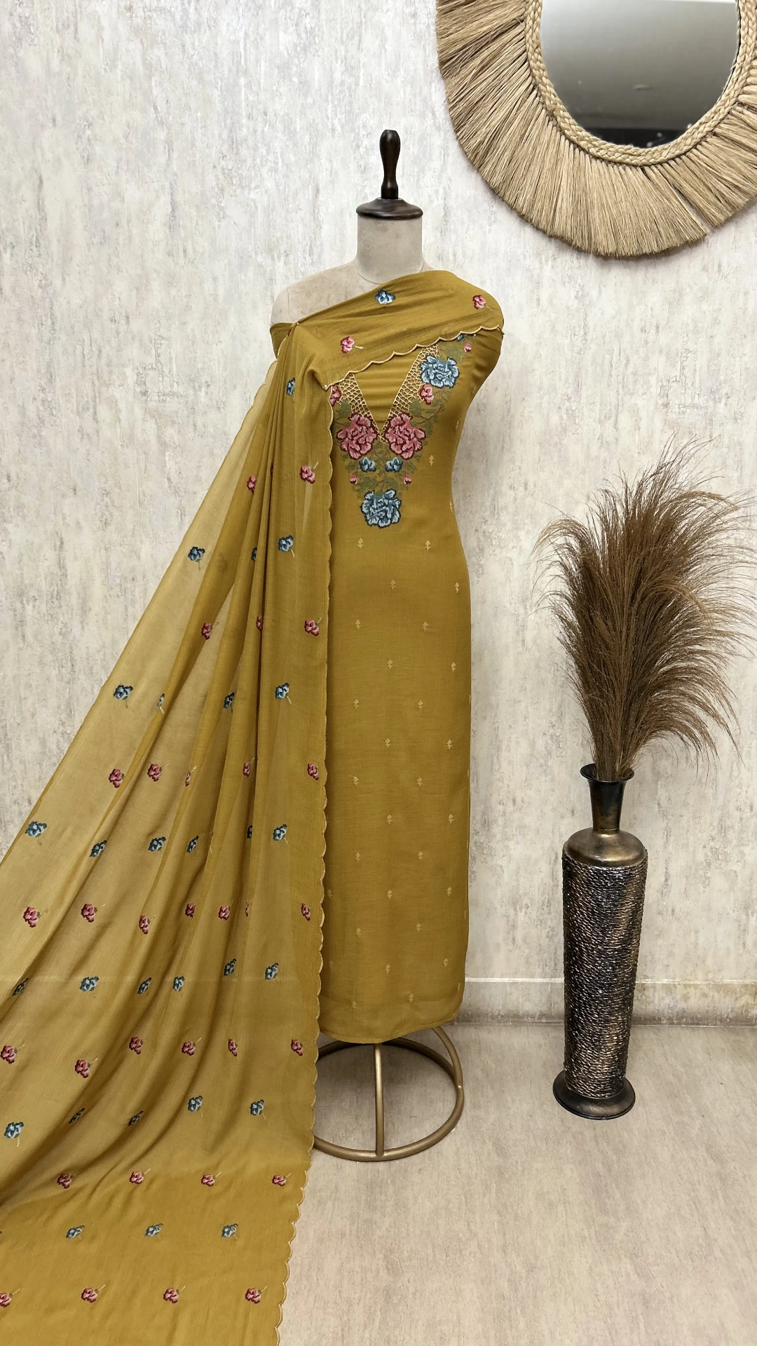 Veloura Bloom Chinnon Unstitched Suits