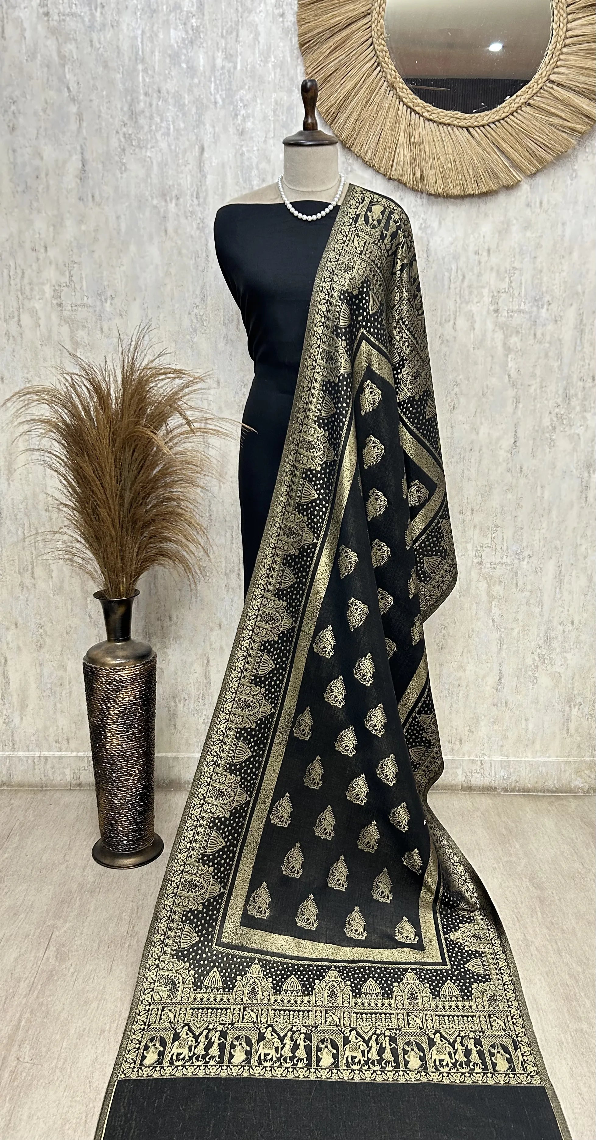 Reversible Moonlight Unisex Stoles With Curated Box Packaging
