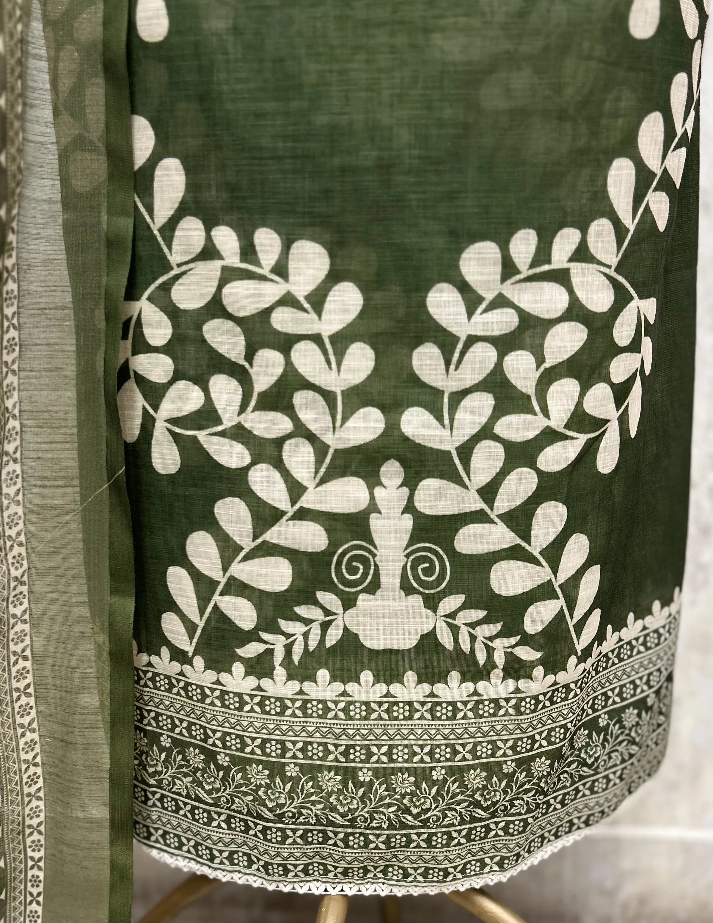 Verdant Heritage Linen Unstitched Suit