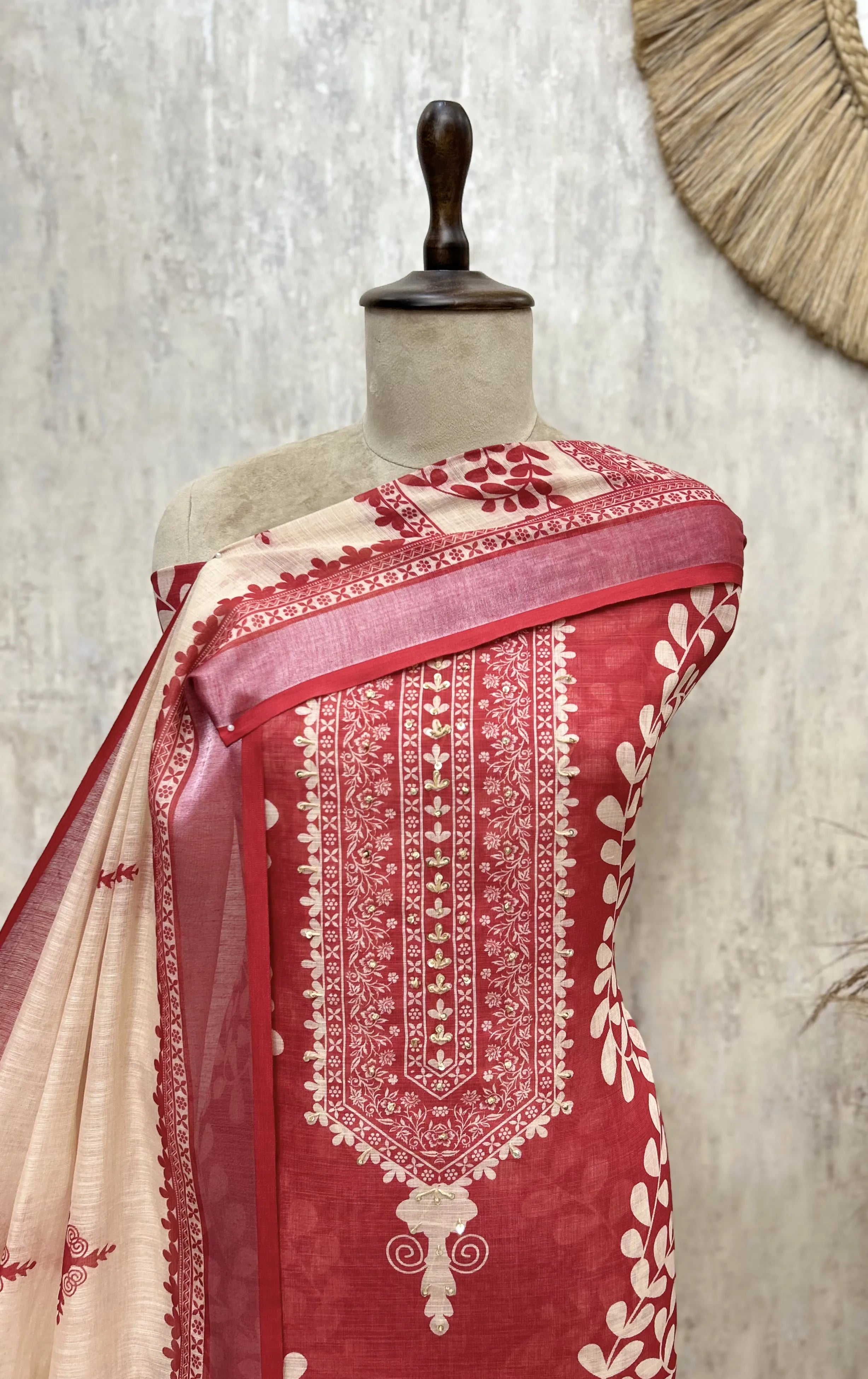 Verdant Heritage Linen Unstitched Suit