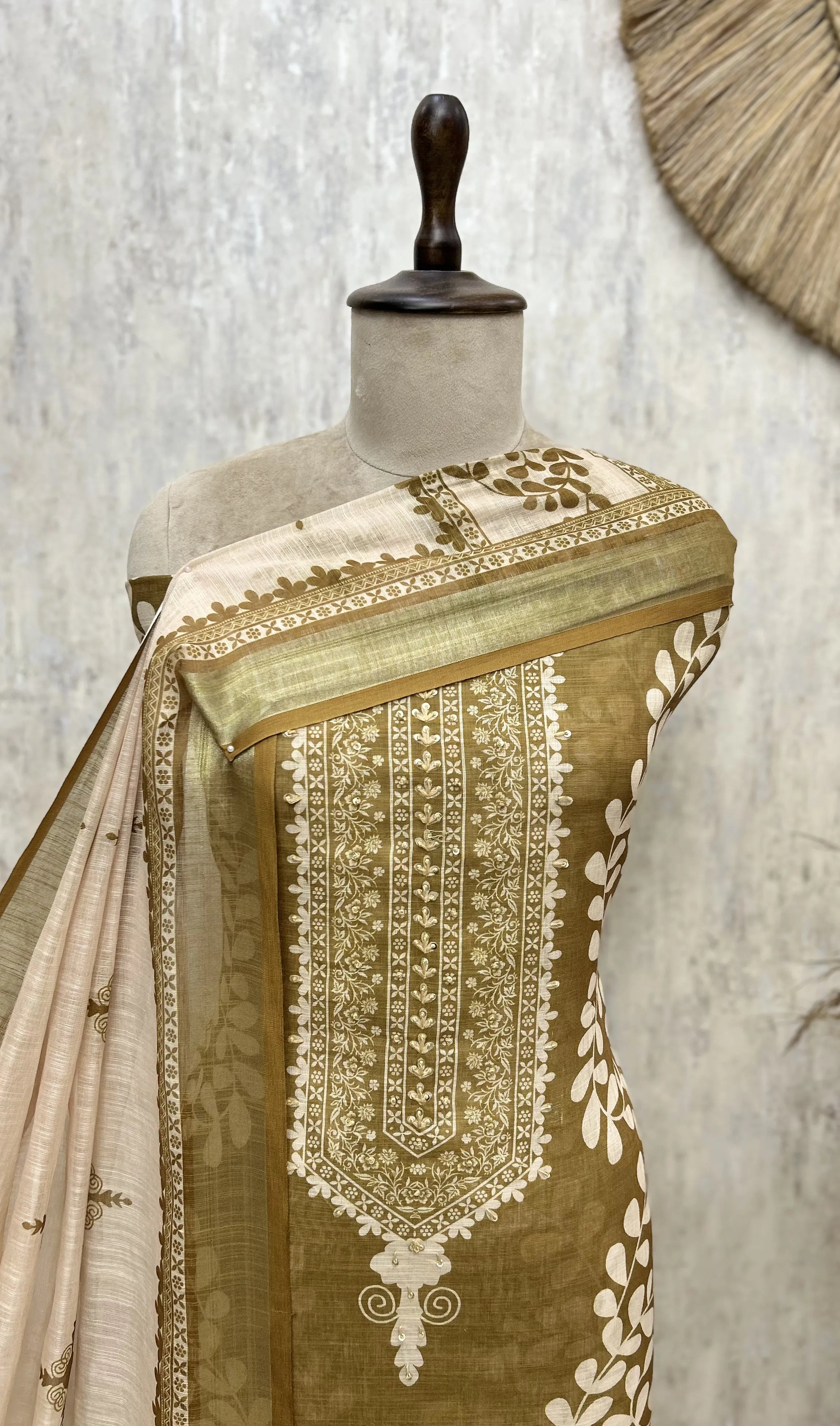 Verdant Heritage Linen Unstitched Suit