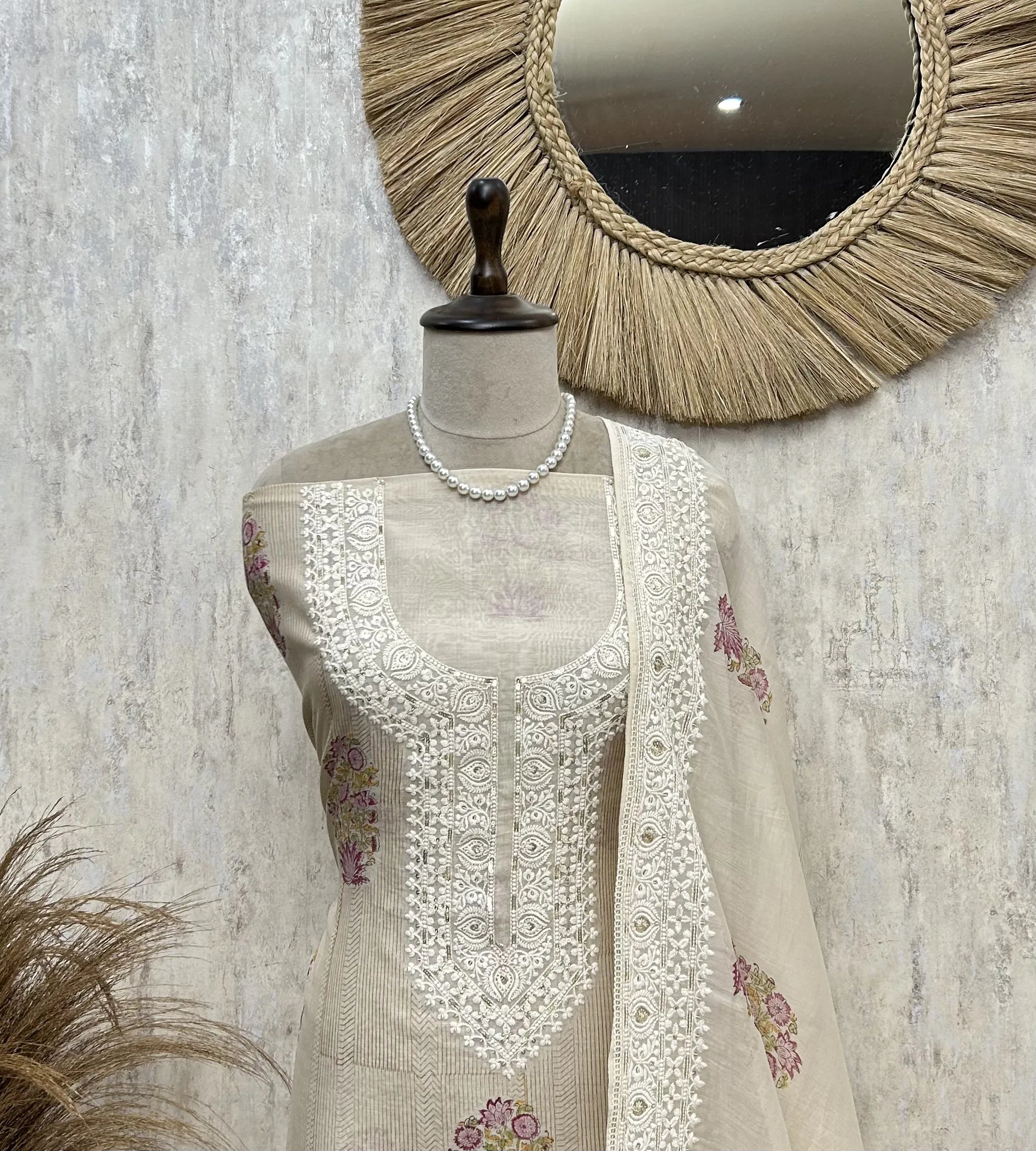 Floral Ivory Charm Mul cotton Unstitched Suit