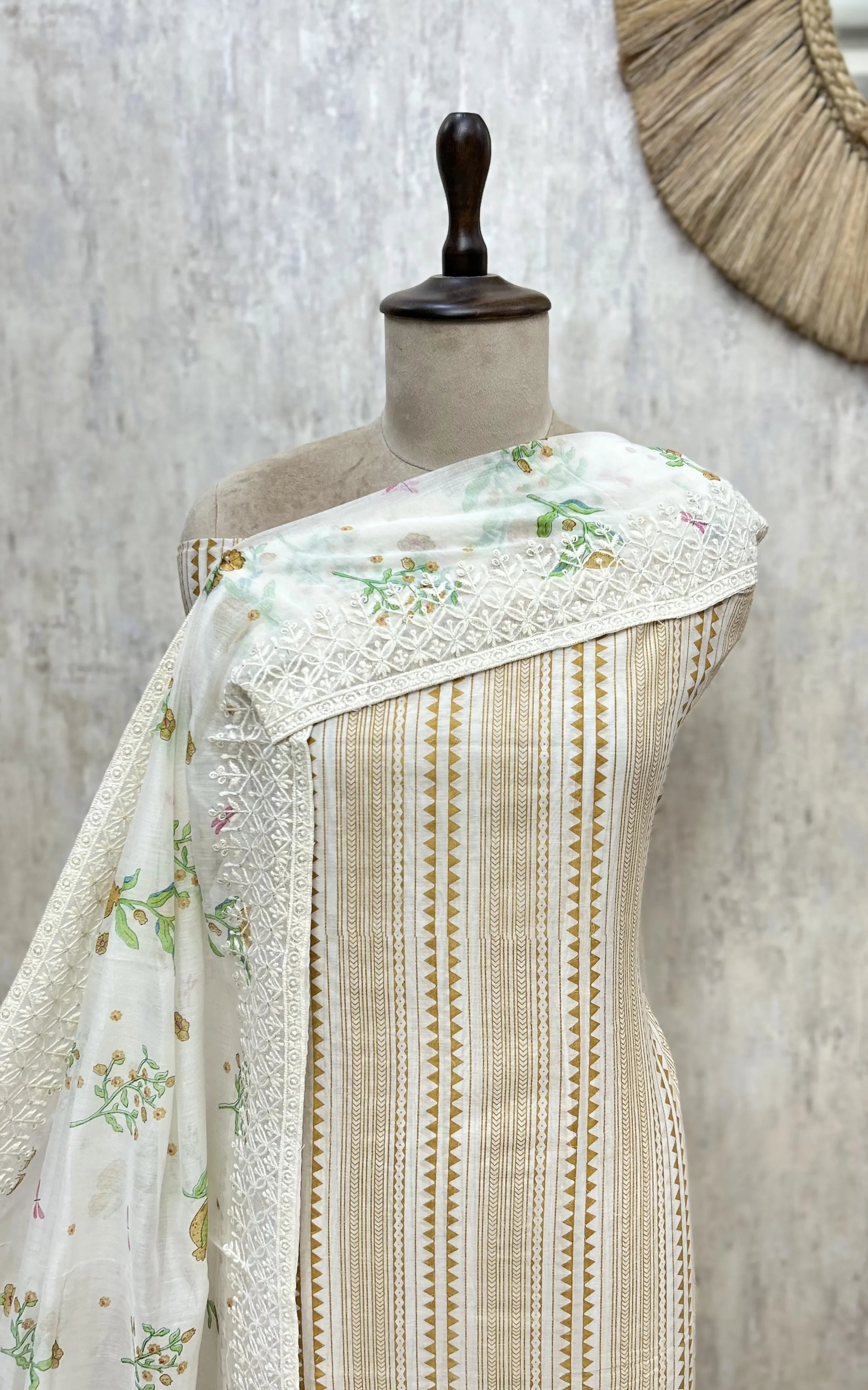 Blossom Weave Mul Chanderi Unstitched Suits