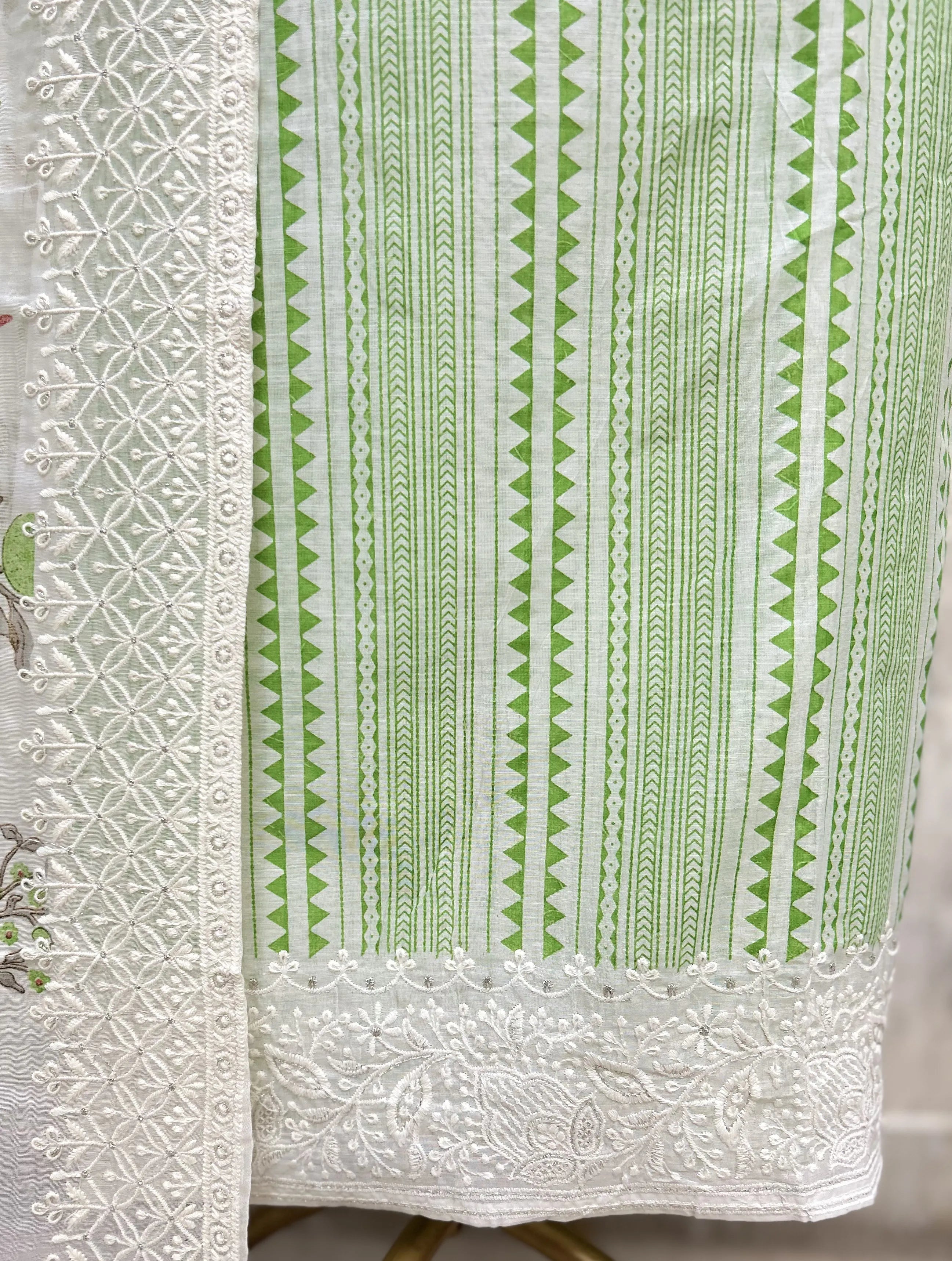 Blossom Weave Mul Chanderi Unstitched Suits