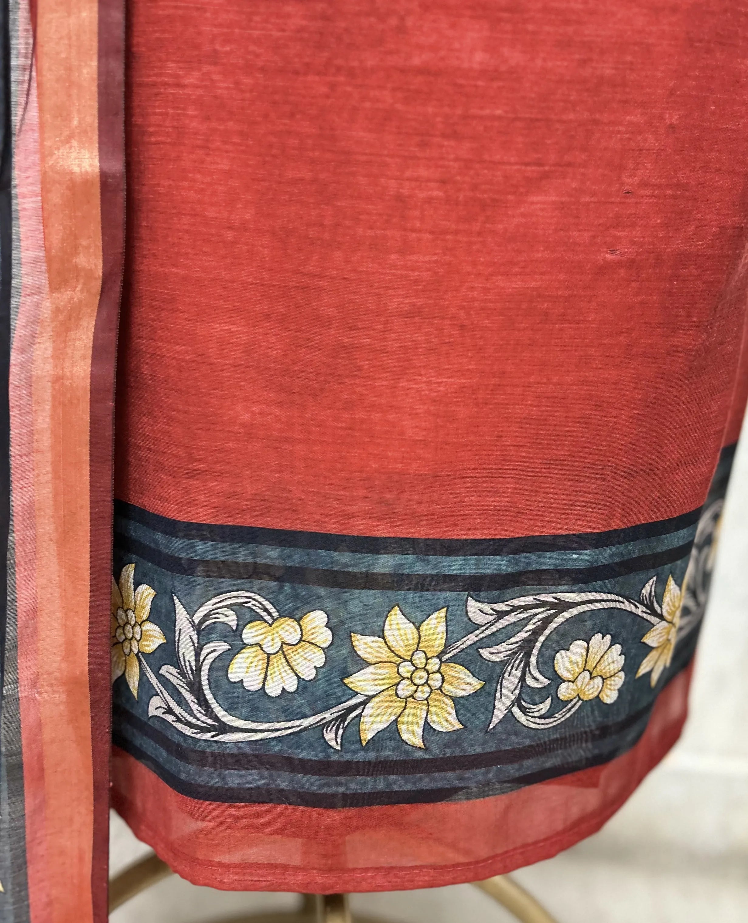 Artisanal Hand-Printed Maheshwari Cotton Unstitched Suits