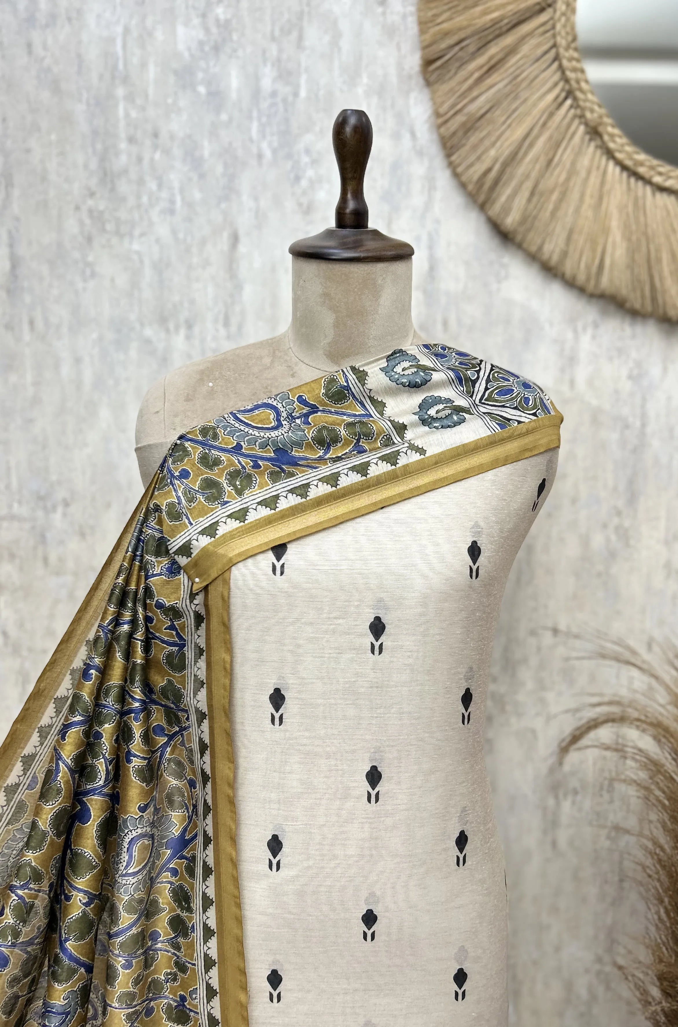 Elegant Maheshwari Hand-Block Printed Unstitched Suits
