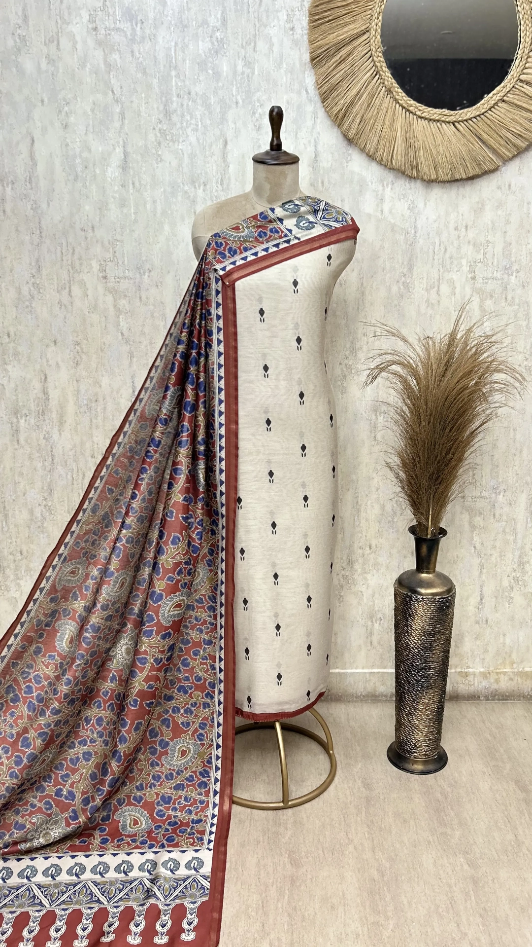 Elegant Maheshwari Hand-Block Printed Unstitched Suits