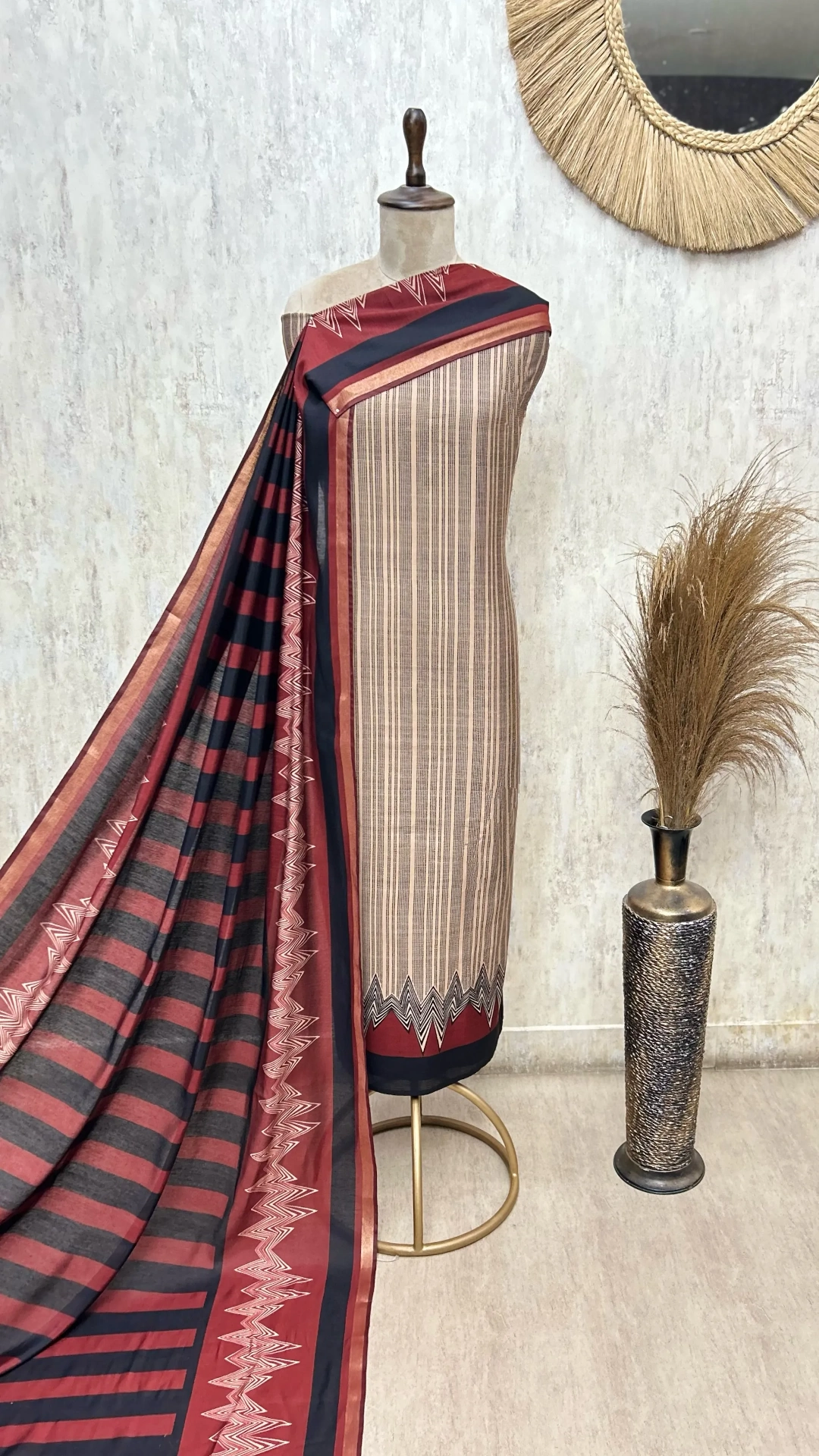 Geometric Striped Hand-Woven Maheshwari Cotton Unstitched Suits