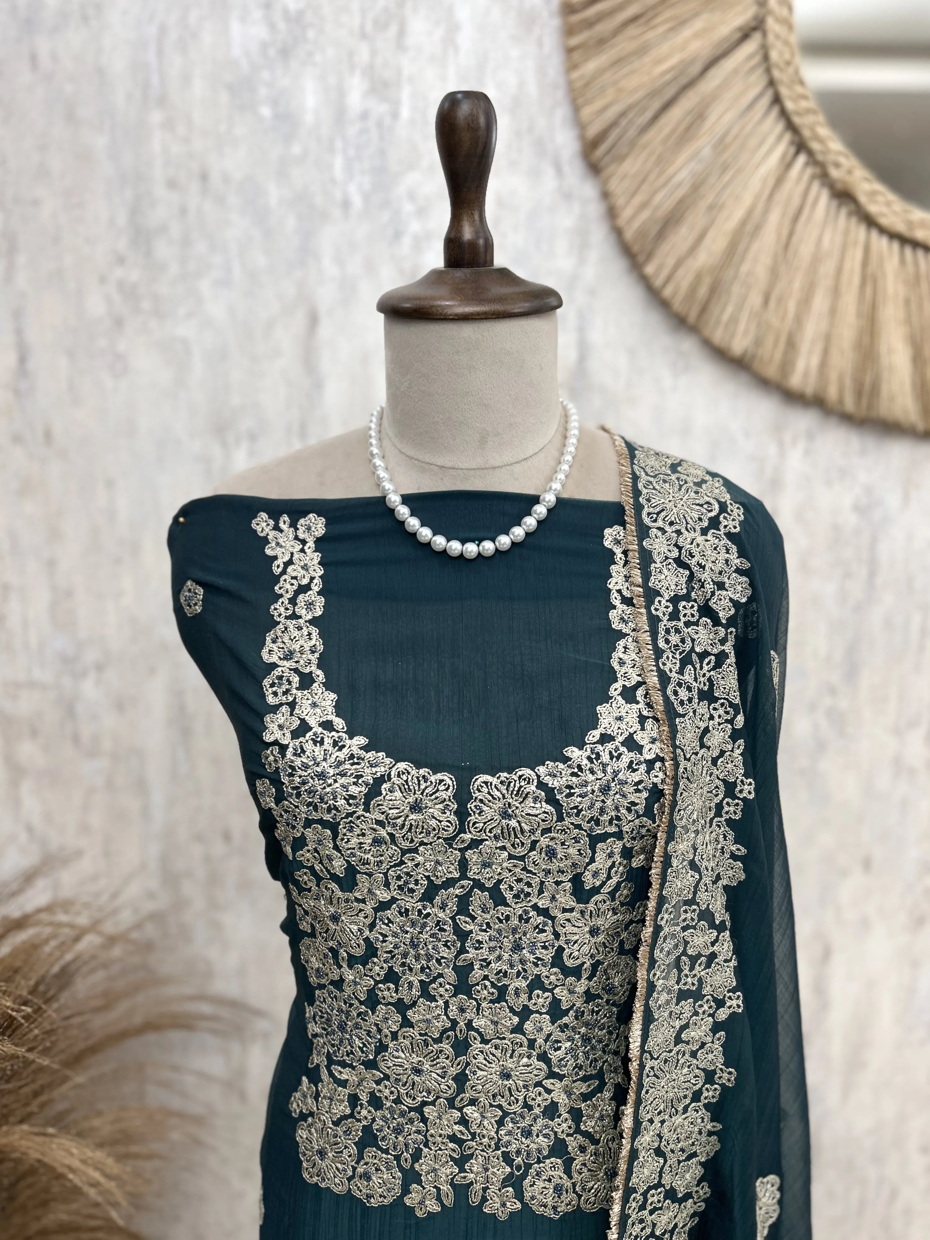 Chinnon Organza Unstitched Suit Set With Chinnon Dupatta