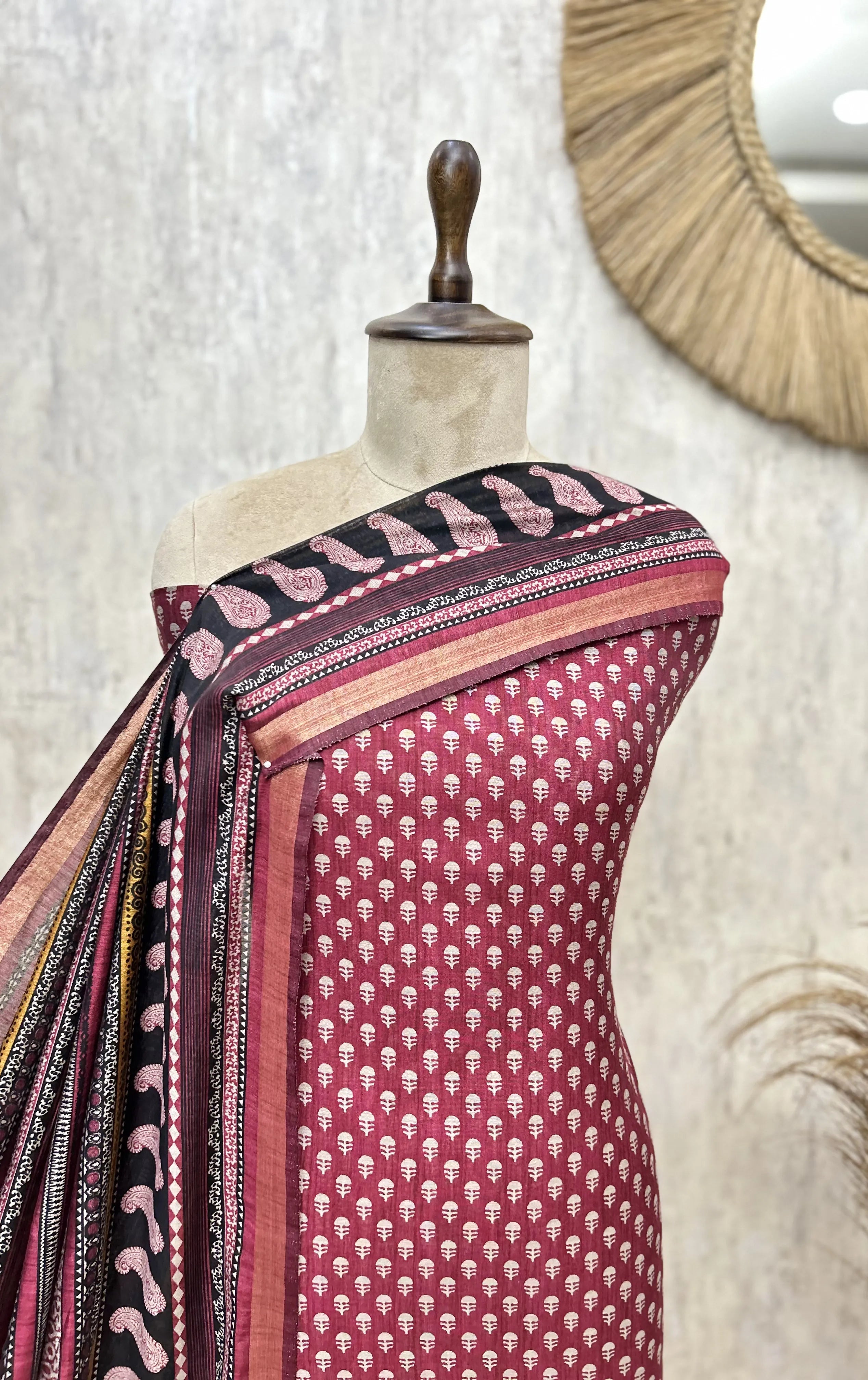 Floral Print Maheshwari Cotton Unstitched Suits