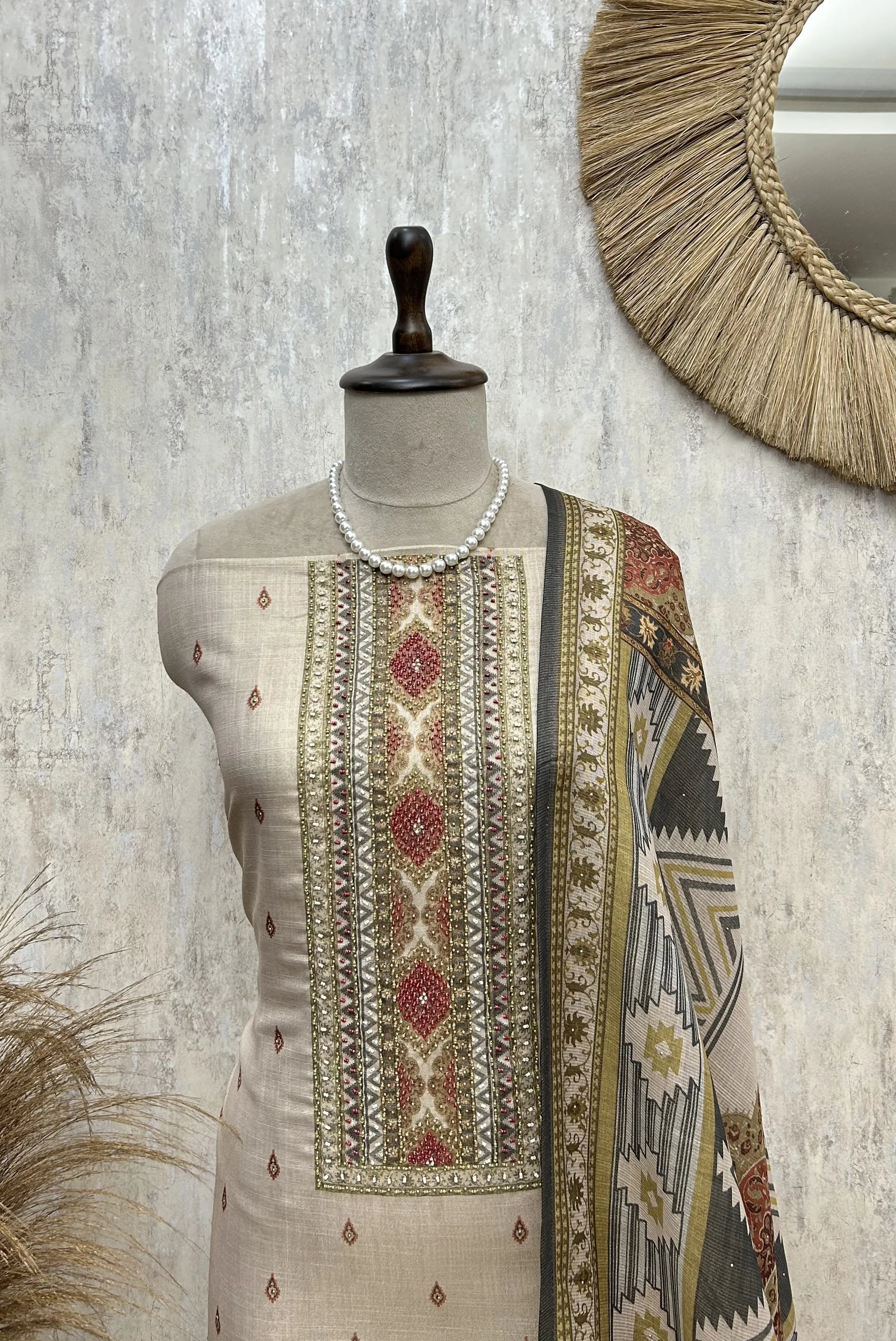 Classic Ethnic Ensemble Unstitched Suit