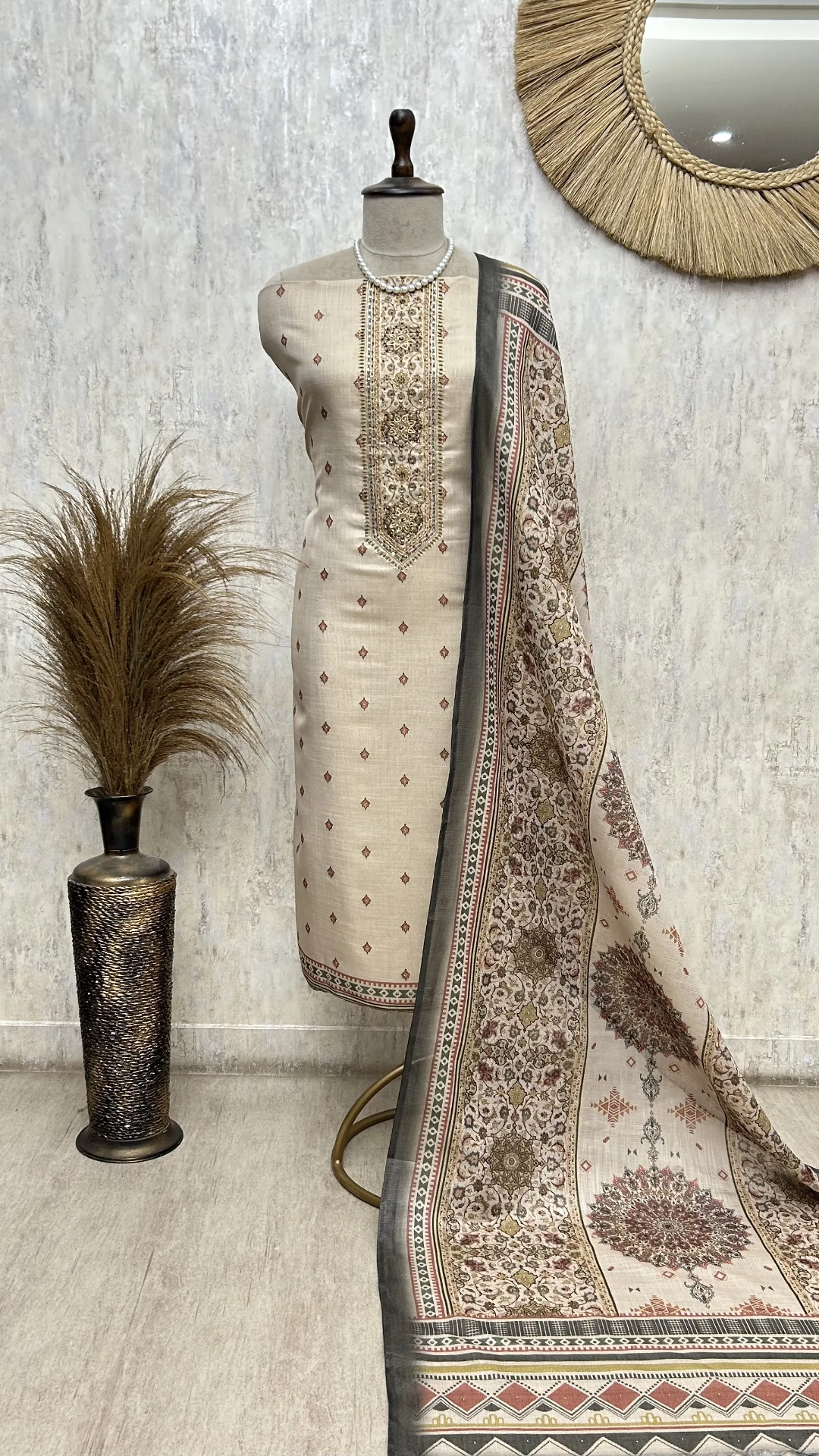 Classic Ethnic Ensemble Unstitched Suit