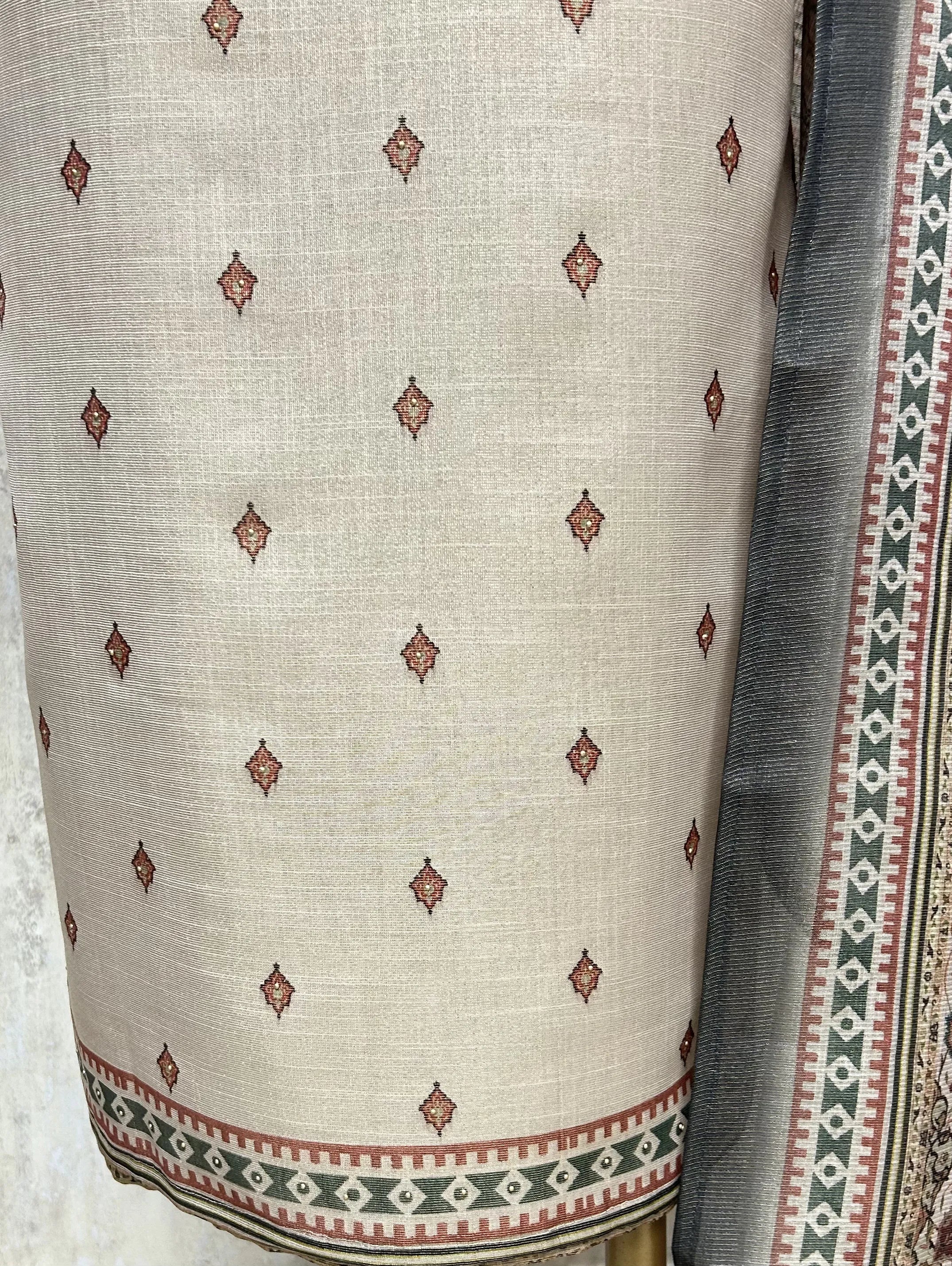 Classic Ethnic Ensemble Unstitched Suit